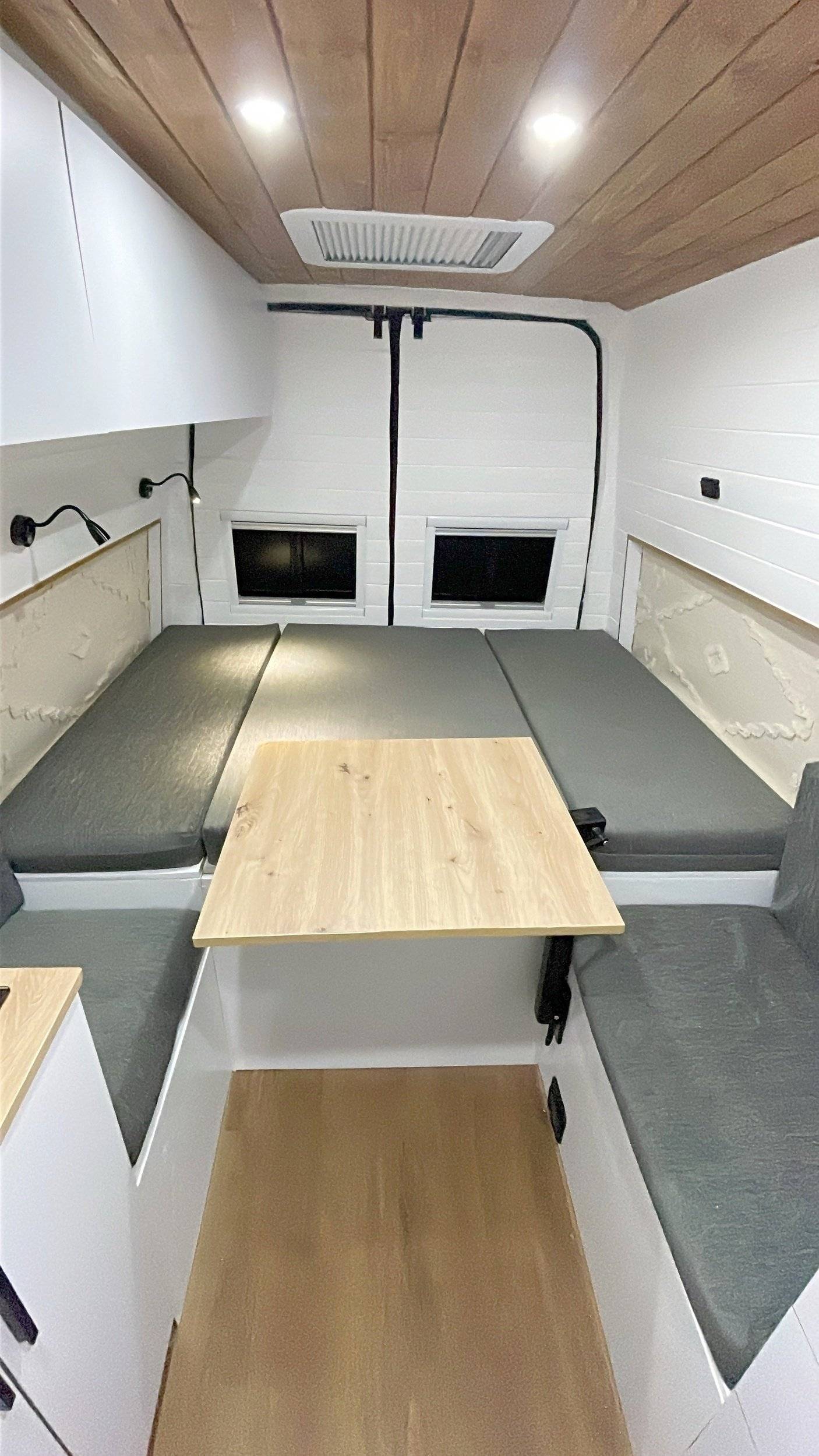 Ford Transit 2,4 l 140 ch