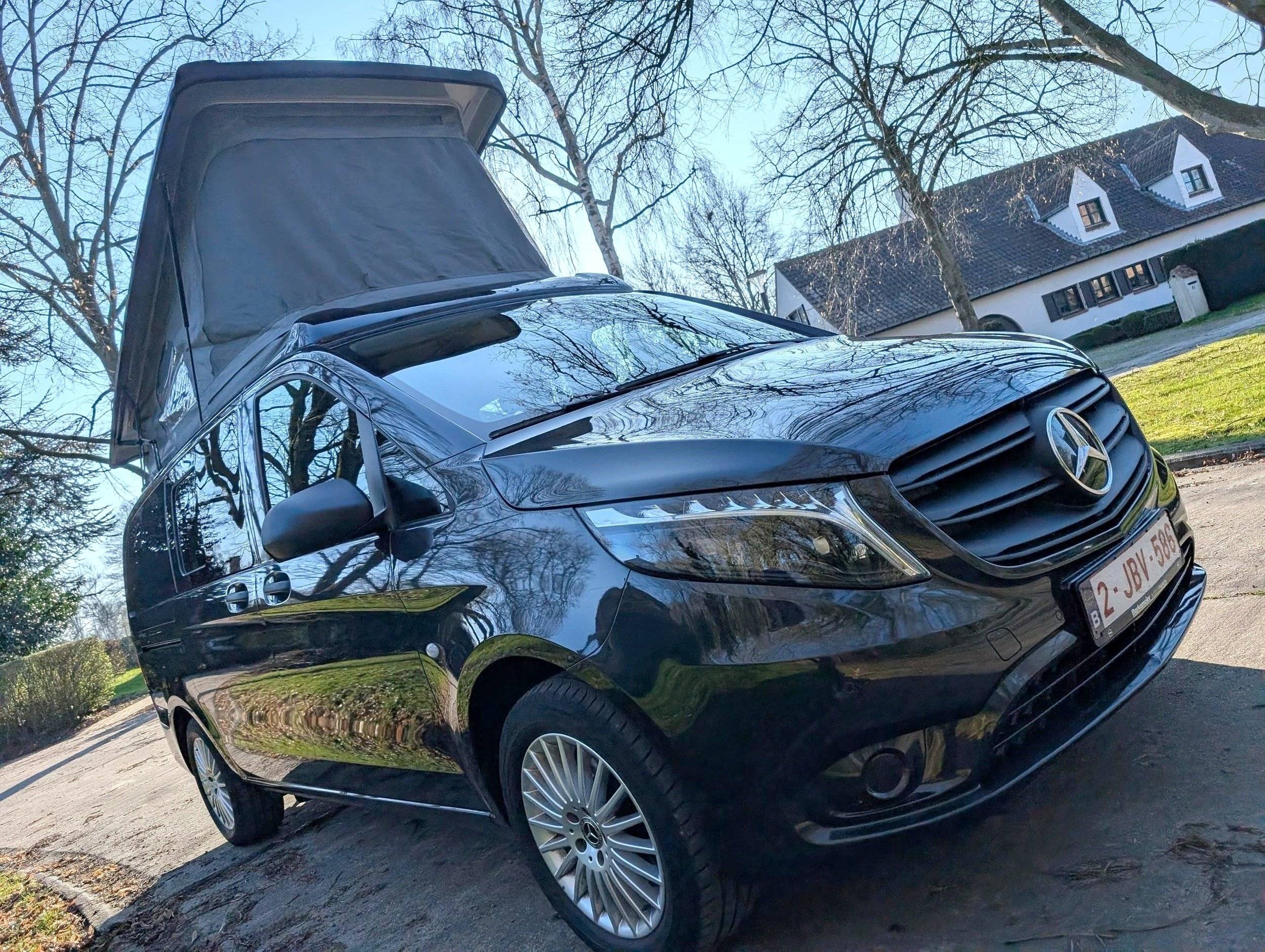 Mercedes-Benz 