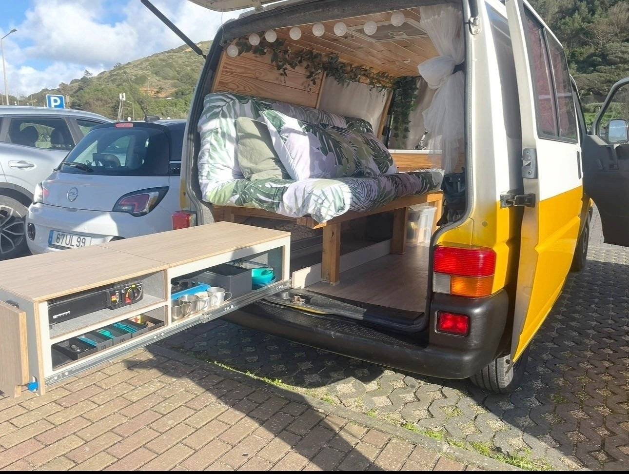 Volkswagen Transporter T4 2.4D