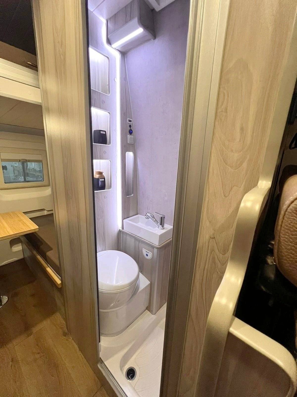 FIAT DUCATO 2.3D RIMOR HORUS 35Fiat Charlie