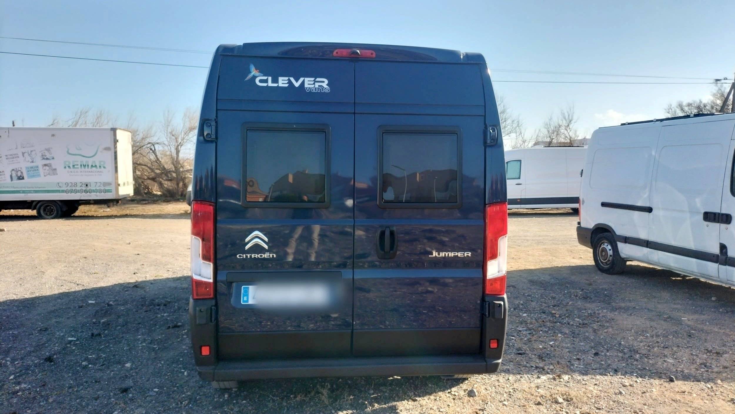 Rear view Citroën Citroën jumper - Yescapa