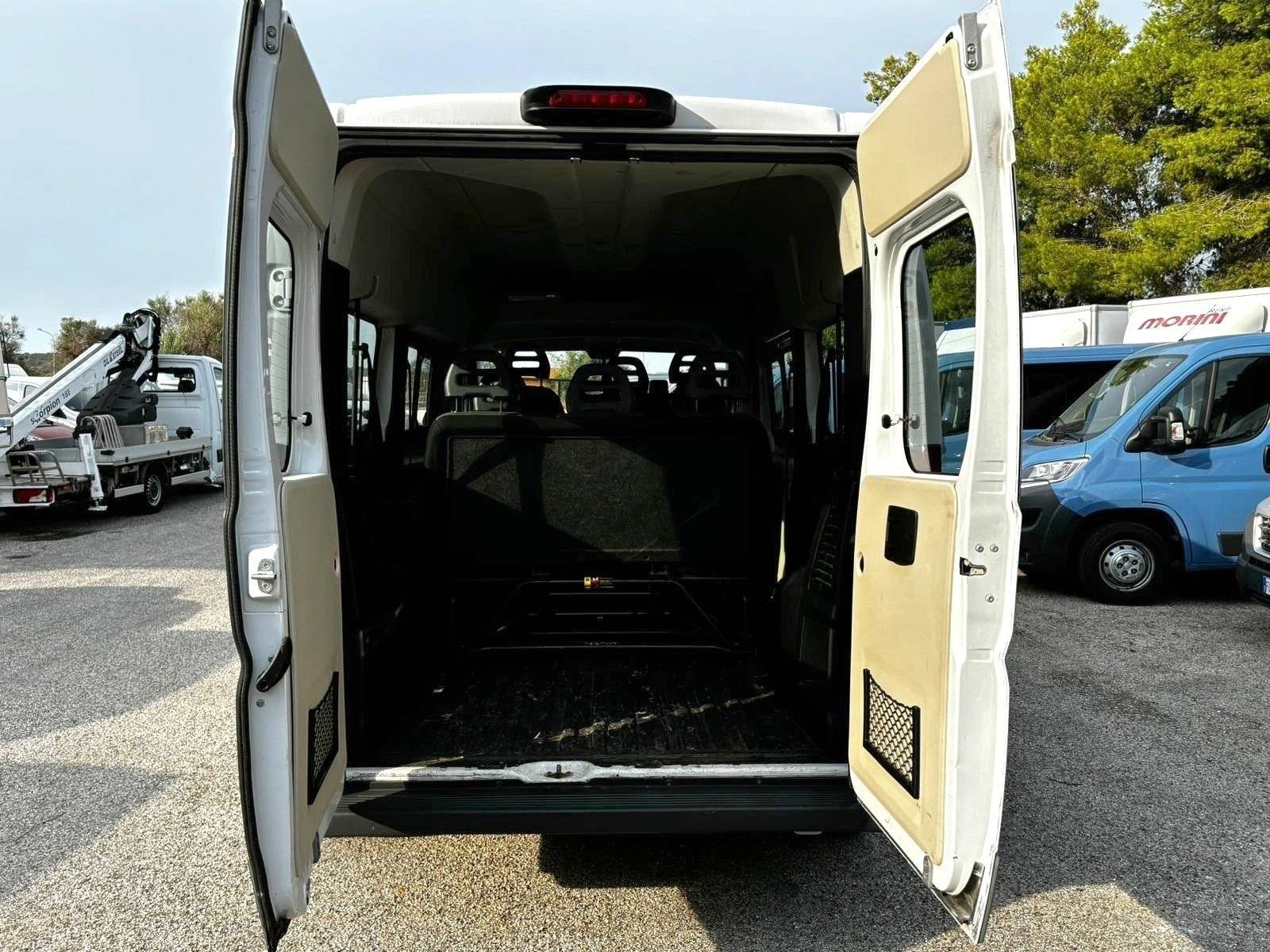 Rear view Fiat Ducato 2,3 l Multijet 130 ch. - Yescapa