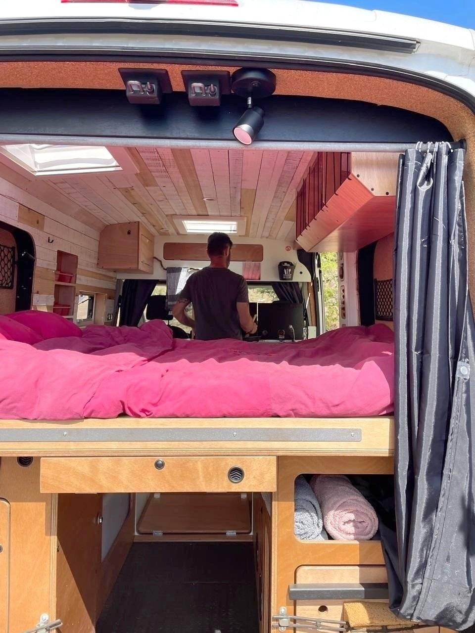 T.H.O.M. FORD TRANSIT 2T L2H2 TDCI 130CH