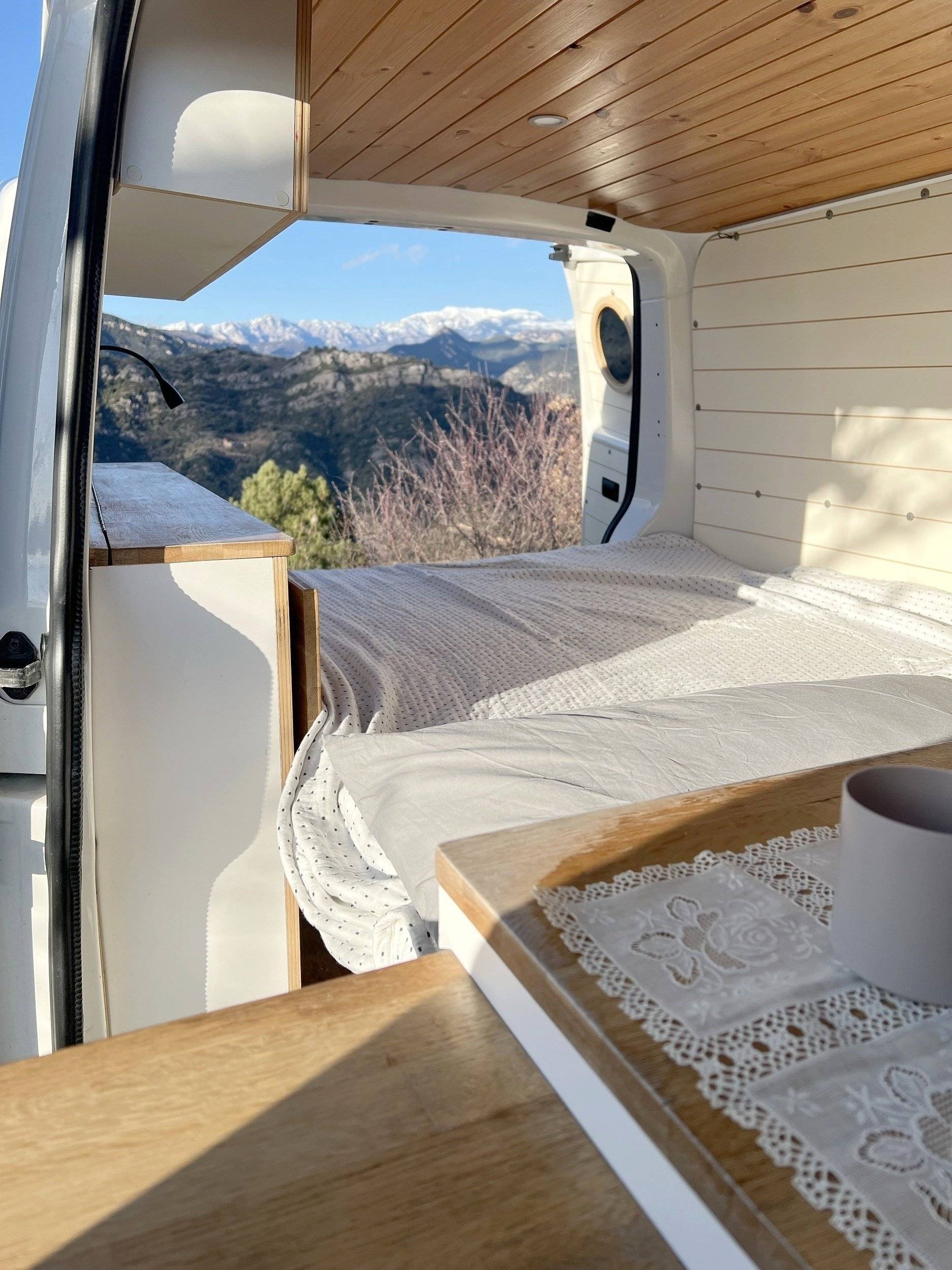 Couchages Volkswagen T6 2 l 102 ch - Yescapa