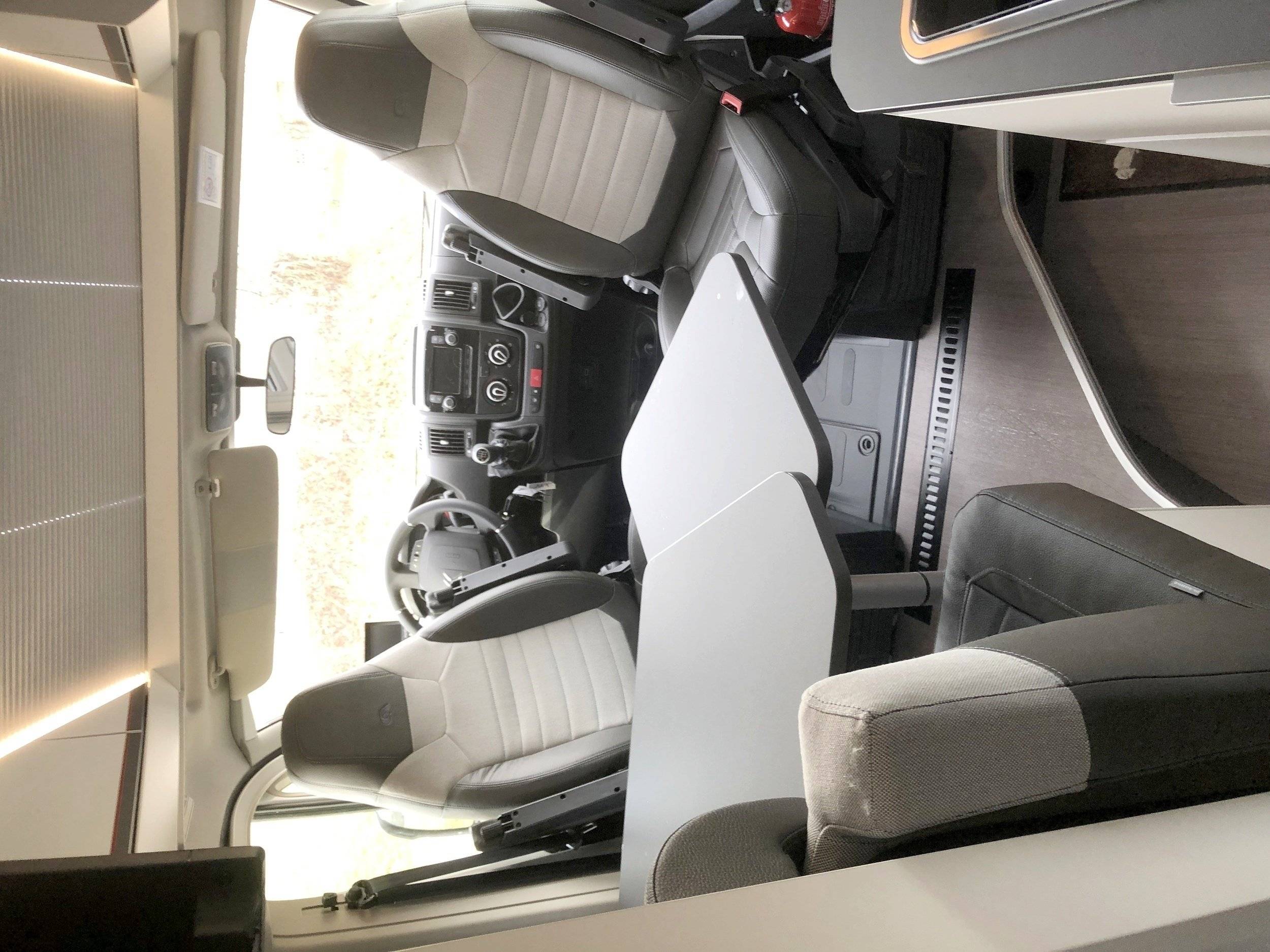 Adria ADRIA TWIN 600 SPX PLUS