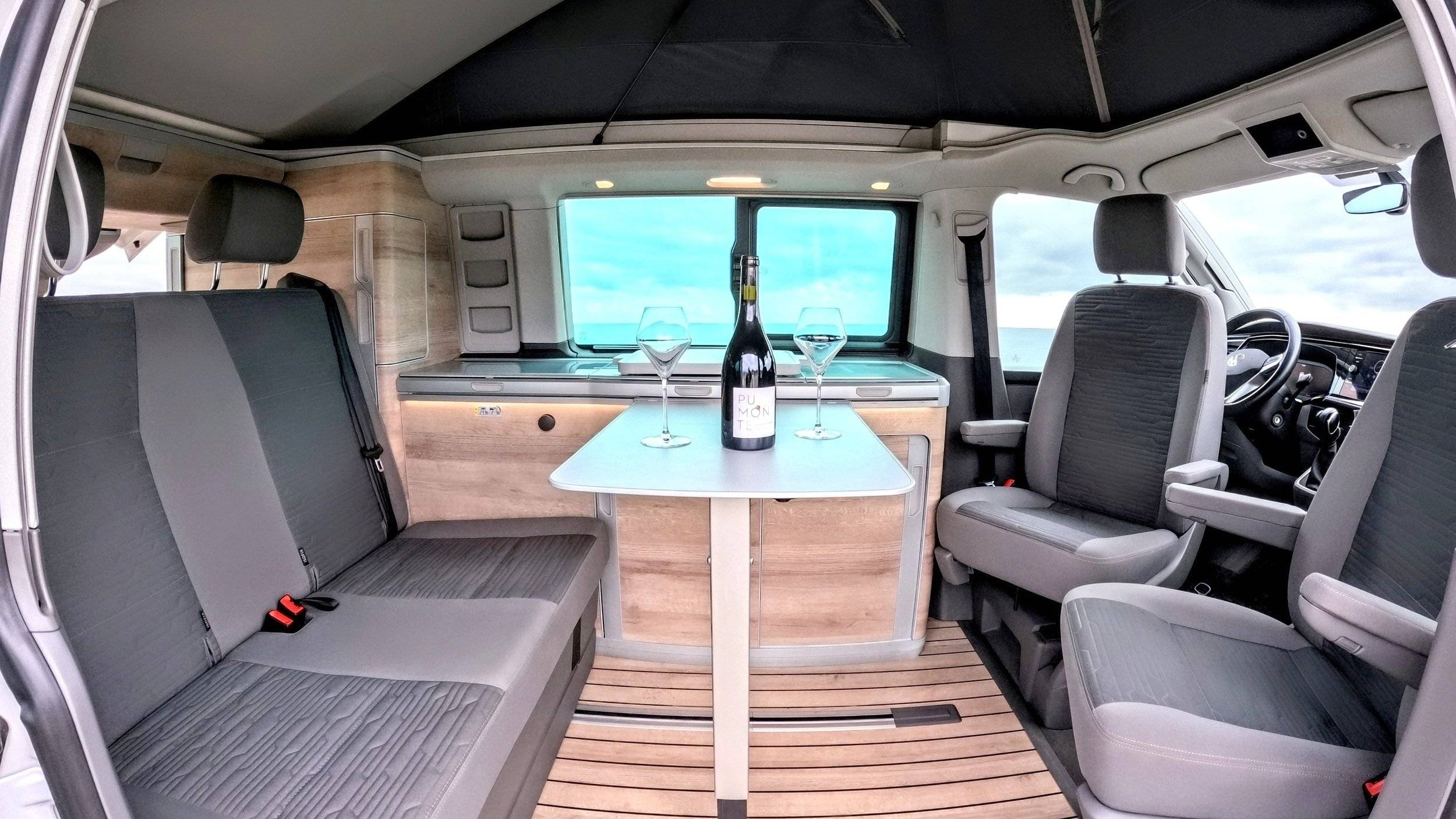 Volkswagen Volkswagen T6.1 California 