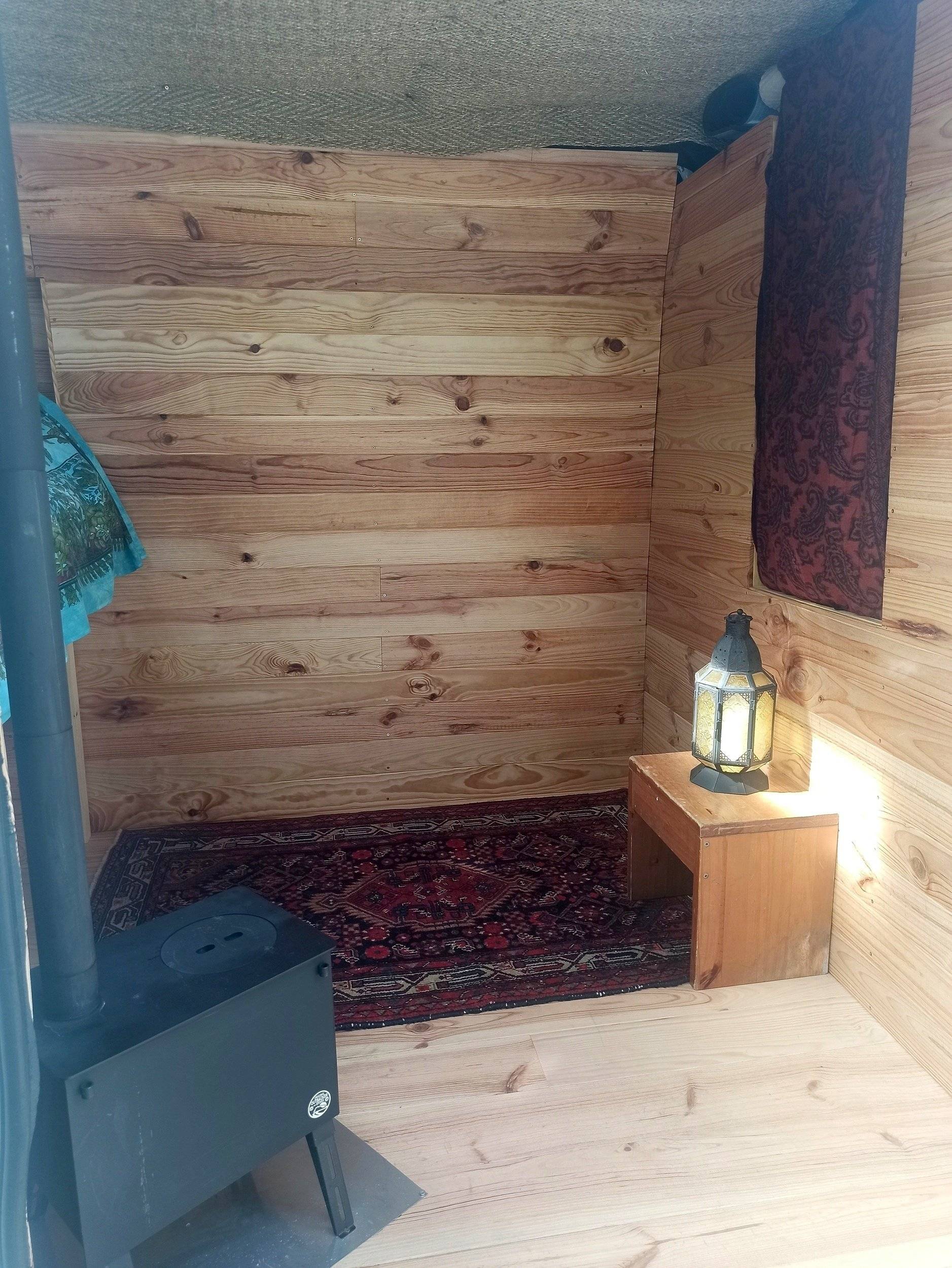 Comedor Renault Master 3 - Yescapa