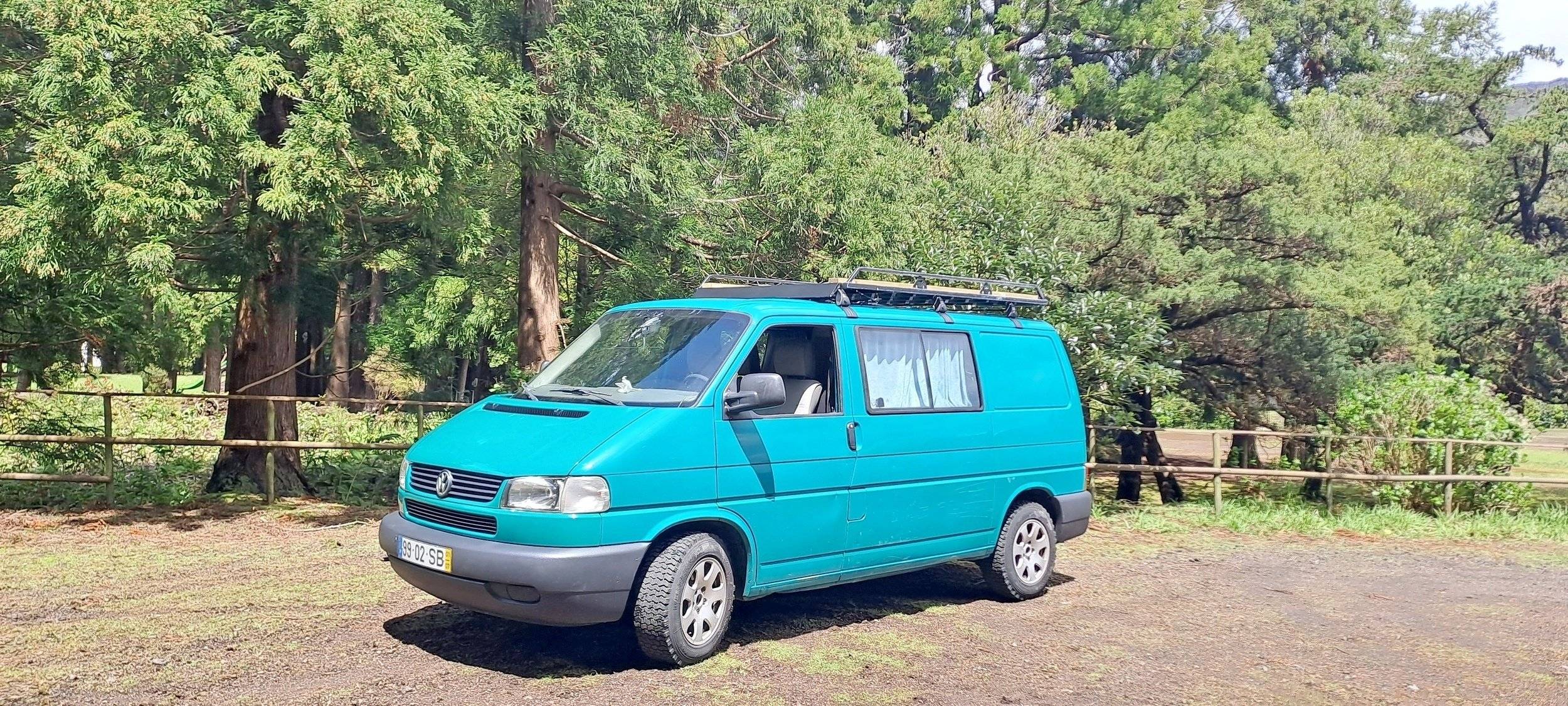 Voorkant 3/4 Volkswagen - Yescapa