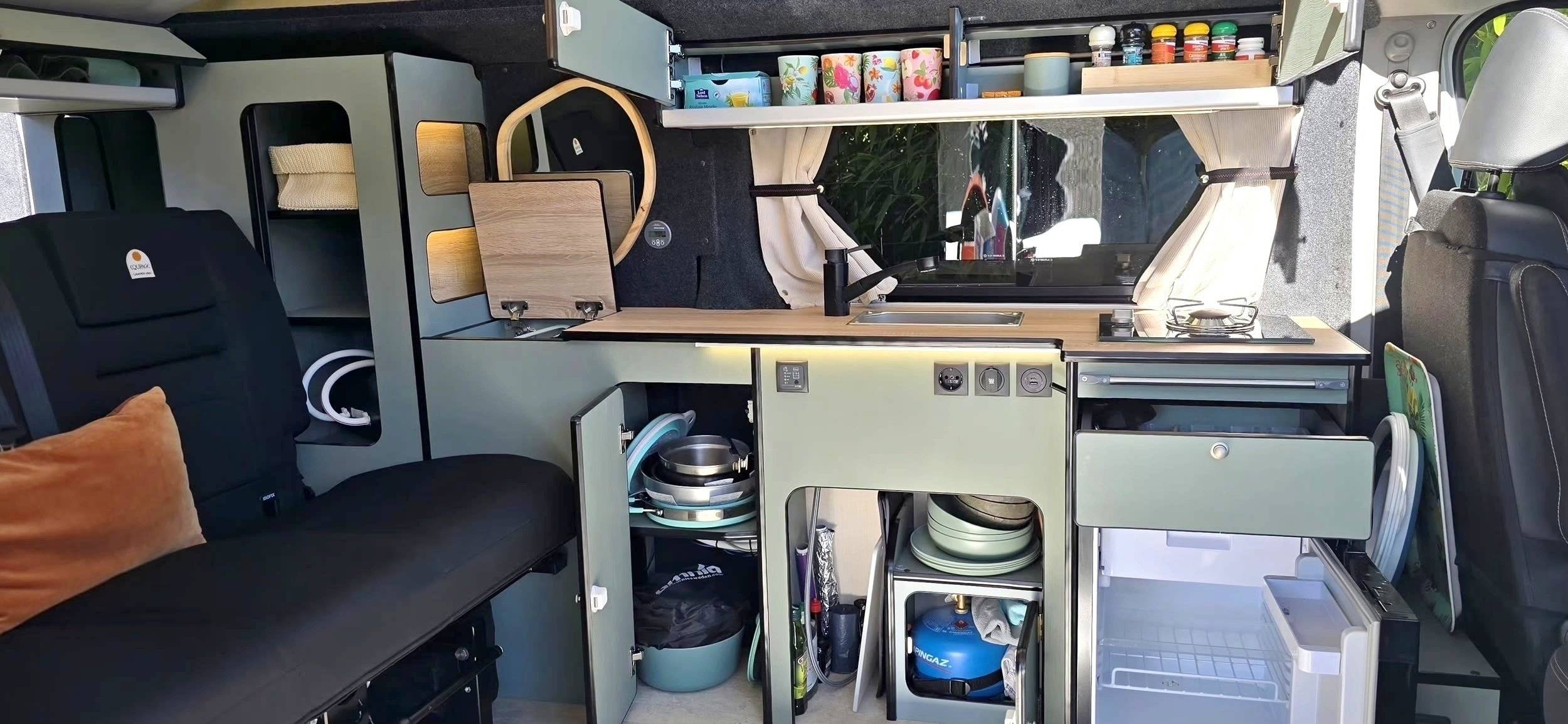 Renault Trafic L2H1 2 l 140 ch