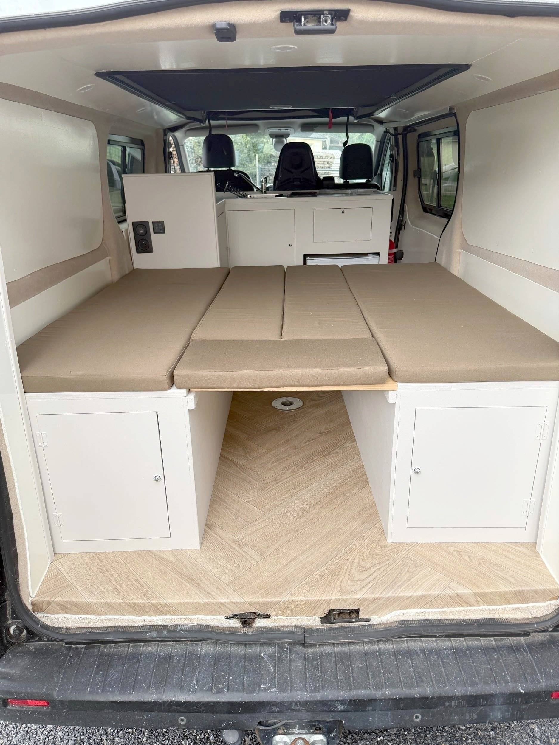 Renault Trafic3 L2H1 1,6 l 120 ch