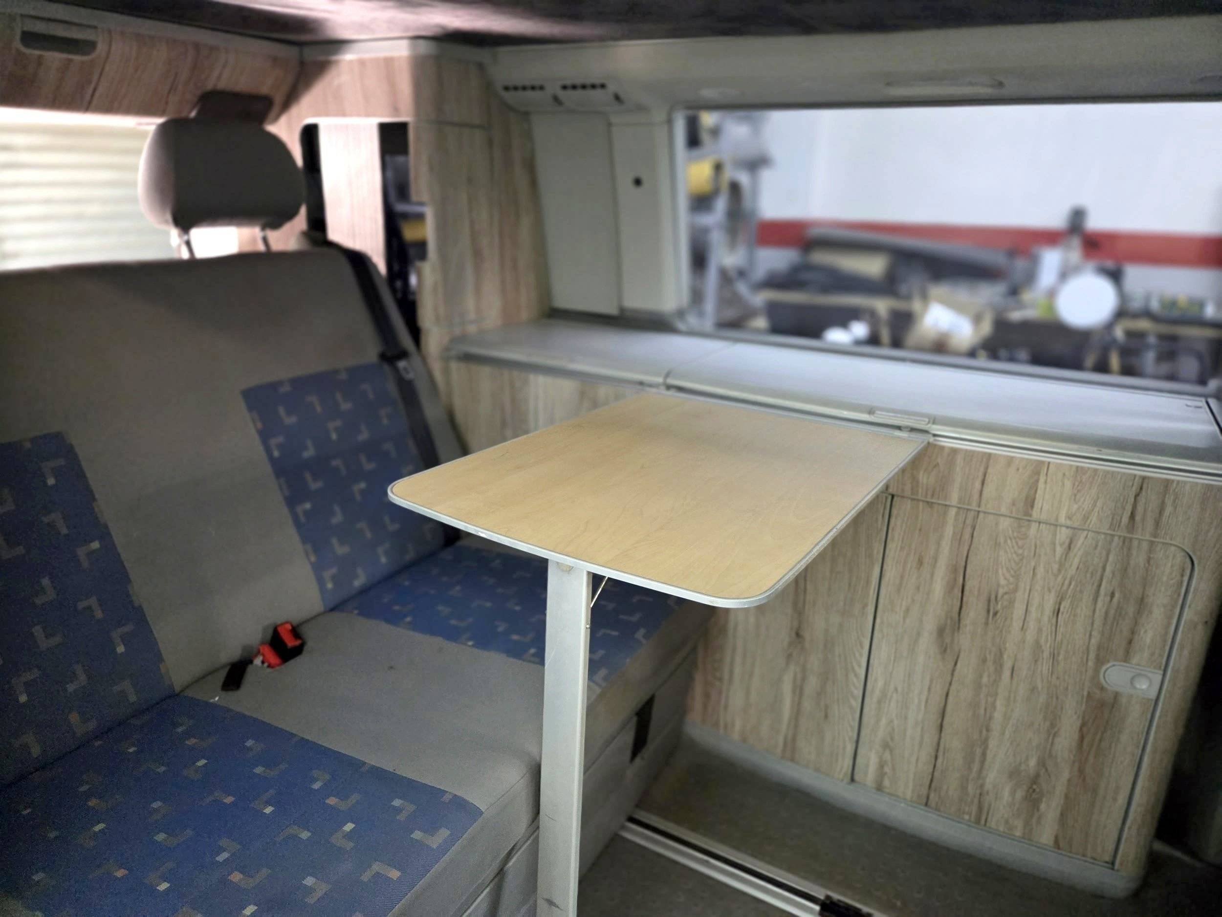 Volkswagen T5 California