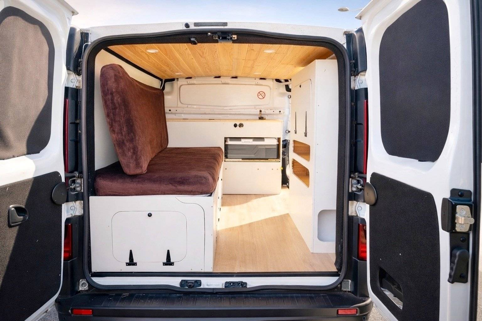 Renault RENAULT TRAFIC 3 2.0 DCI 120