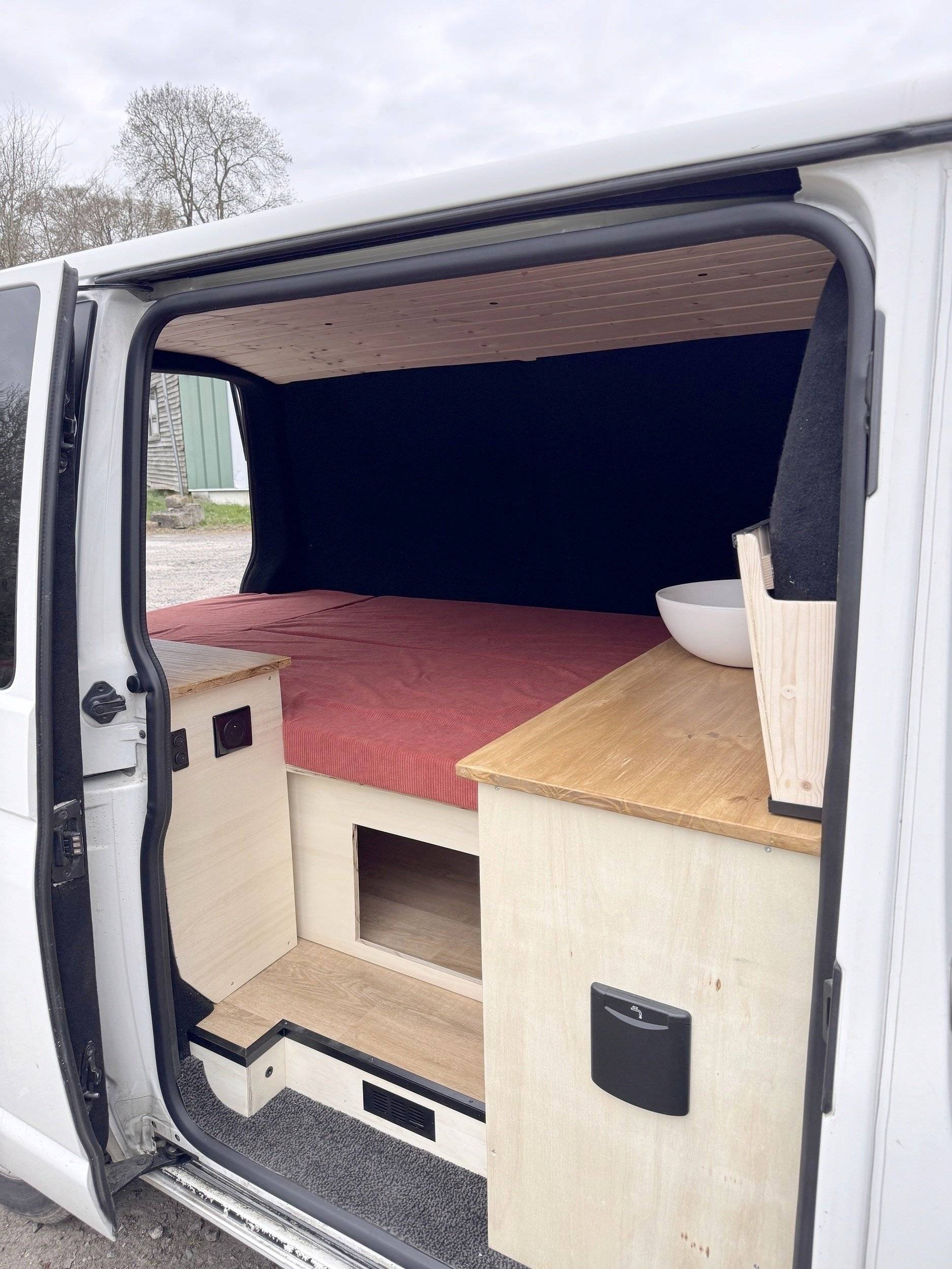 Volkswagen T6 Court 2,0 l 150 ch