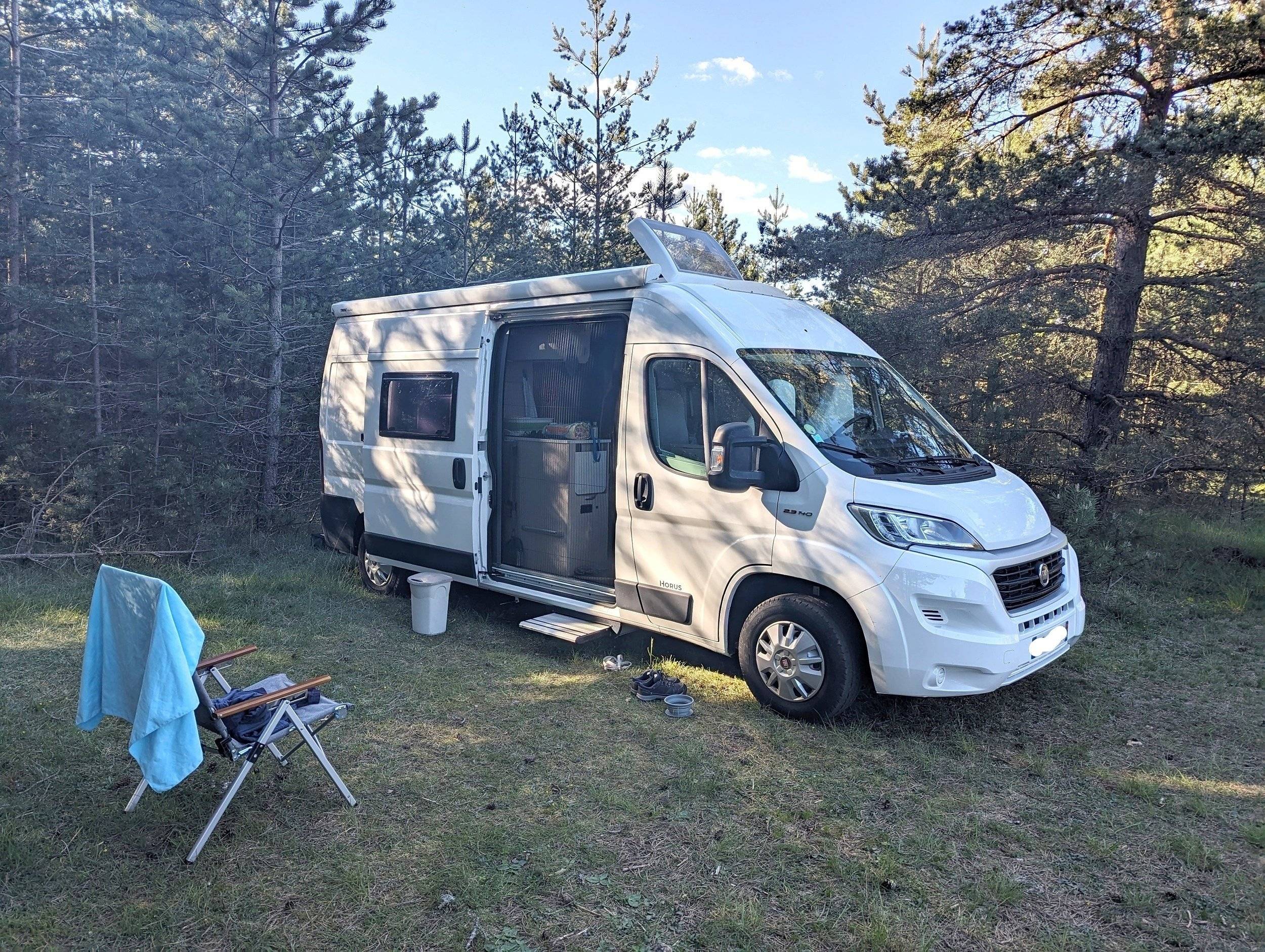 Front view from 3/4 Fiat Ducato 2,3 l Multijet 140 ch. - Yescapa