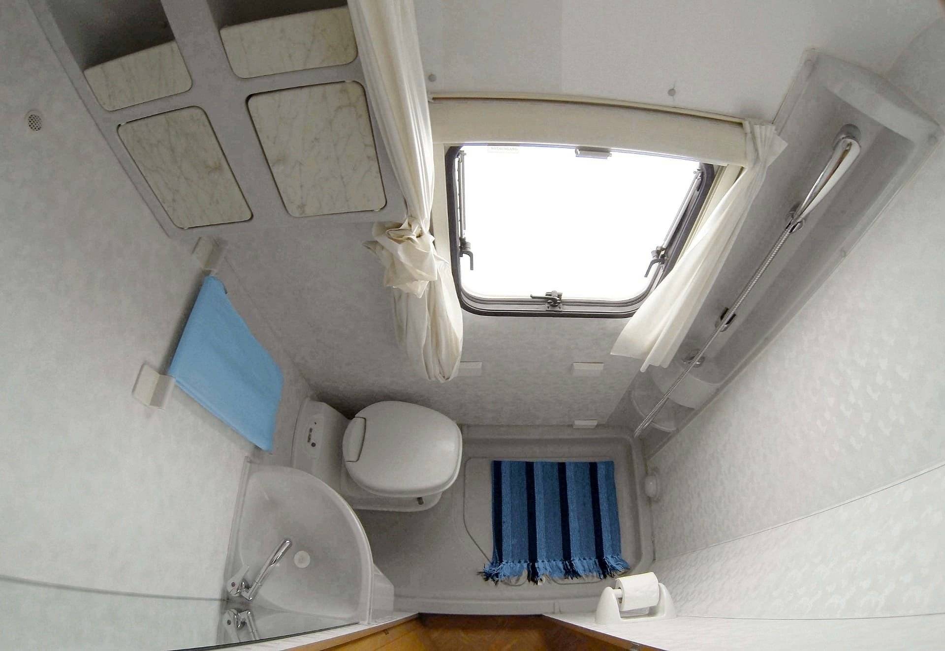 Adria Adriatix 572 DK