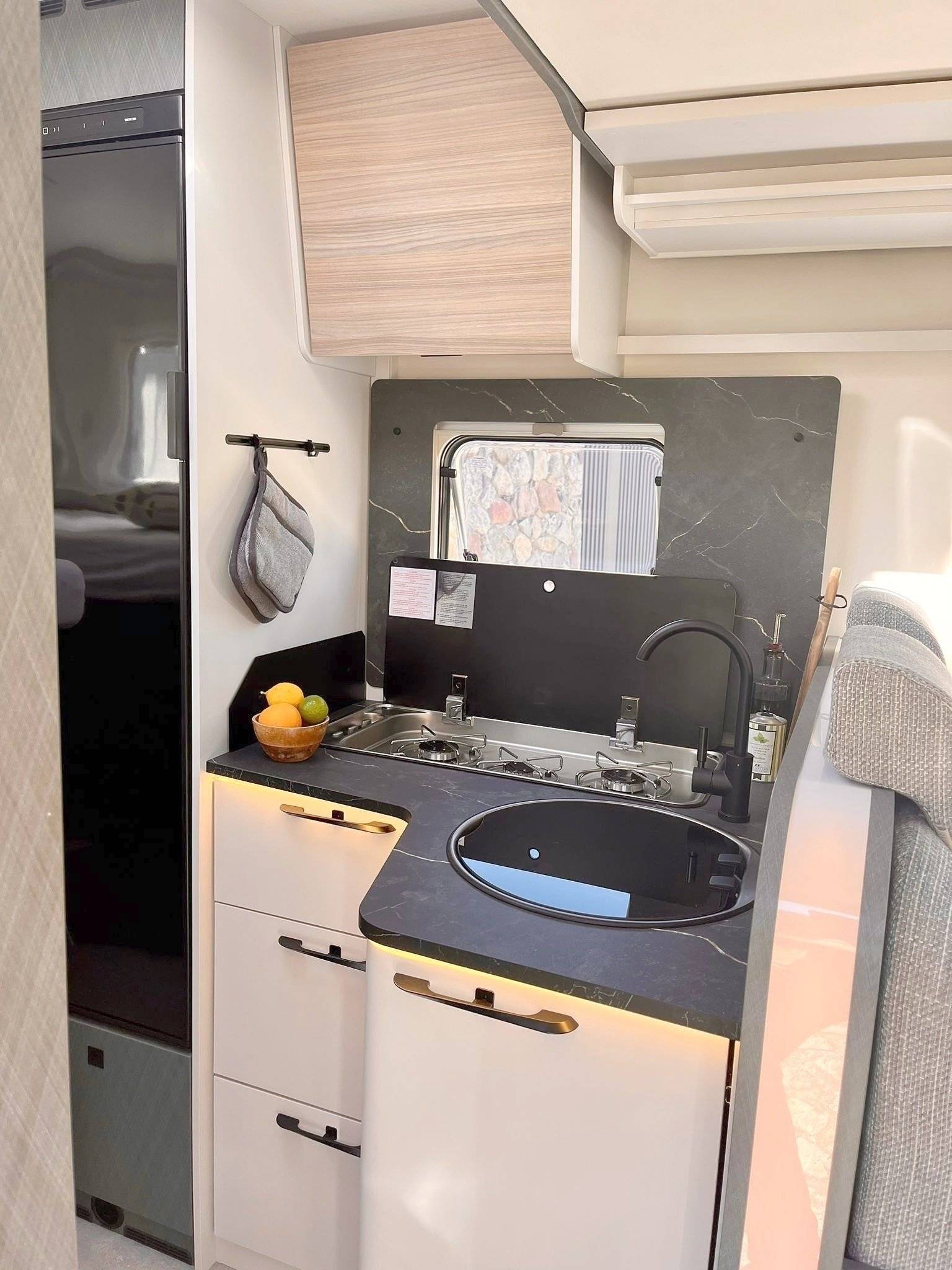 Kitchen Fiat - Yescapa