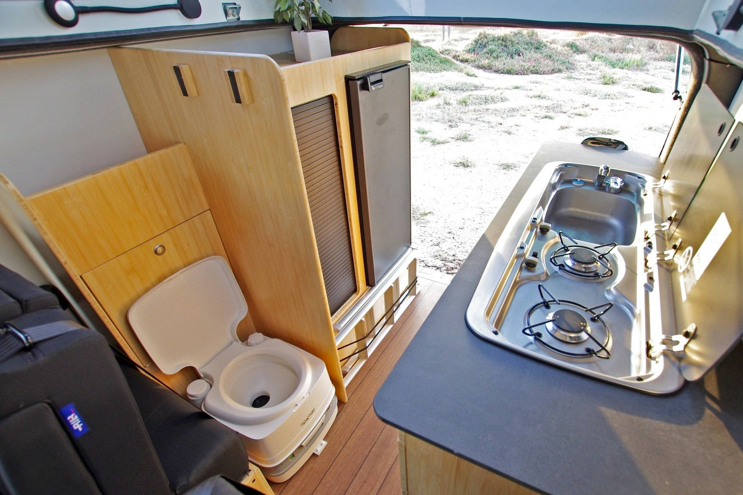 HISTOIRES DE VAN EXPLORATEUR