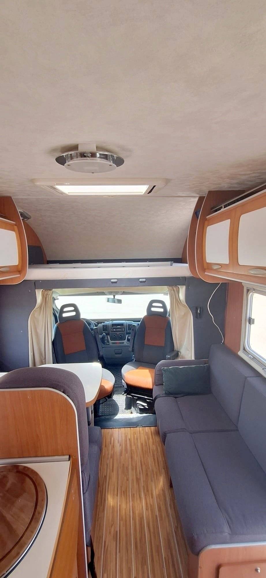 Schlafplätze Fiat 2,3 l 130 ch - Yescapa