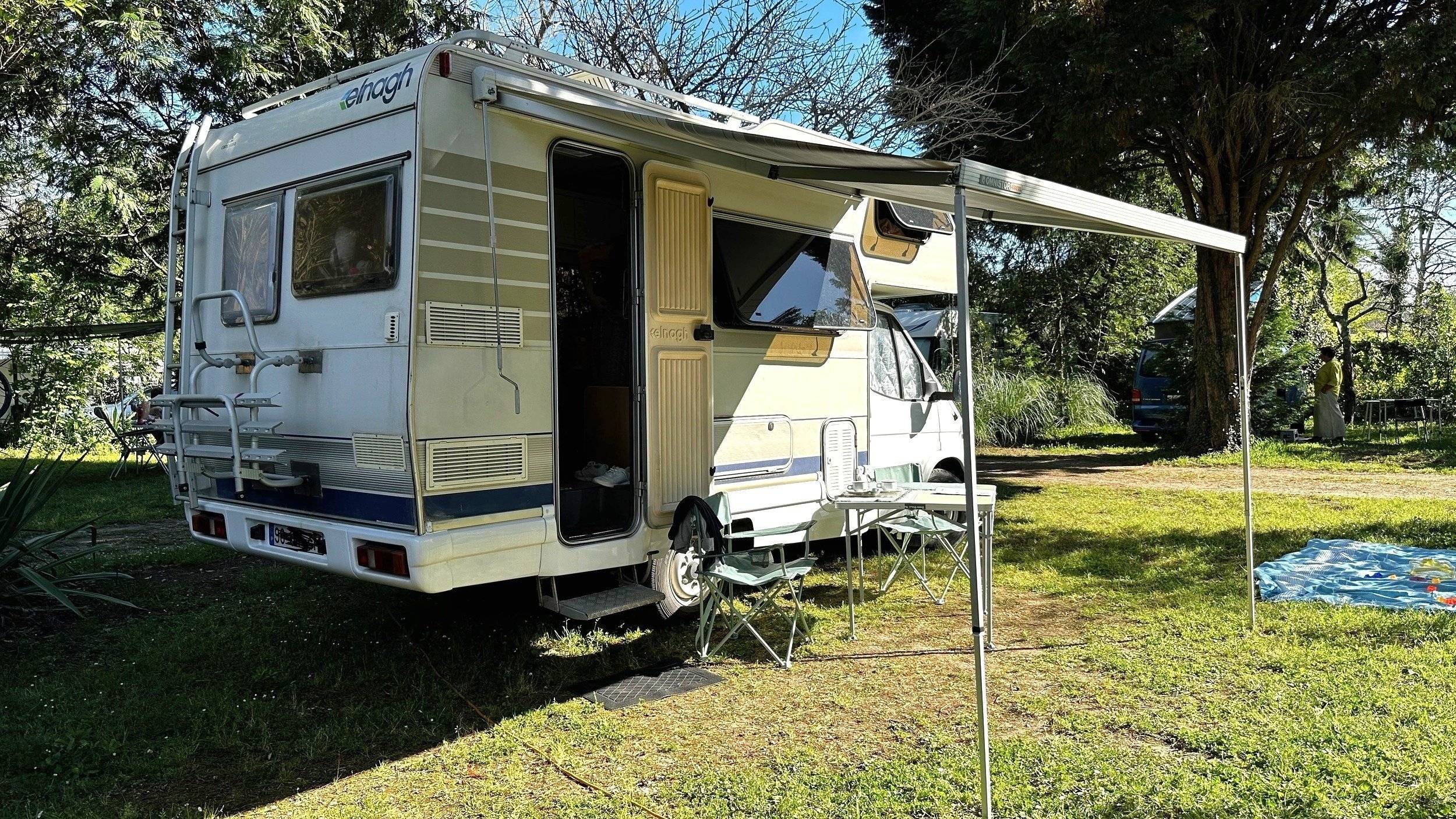 Elnagh Ford Transit Eddehs 120