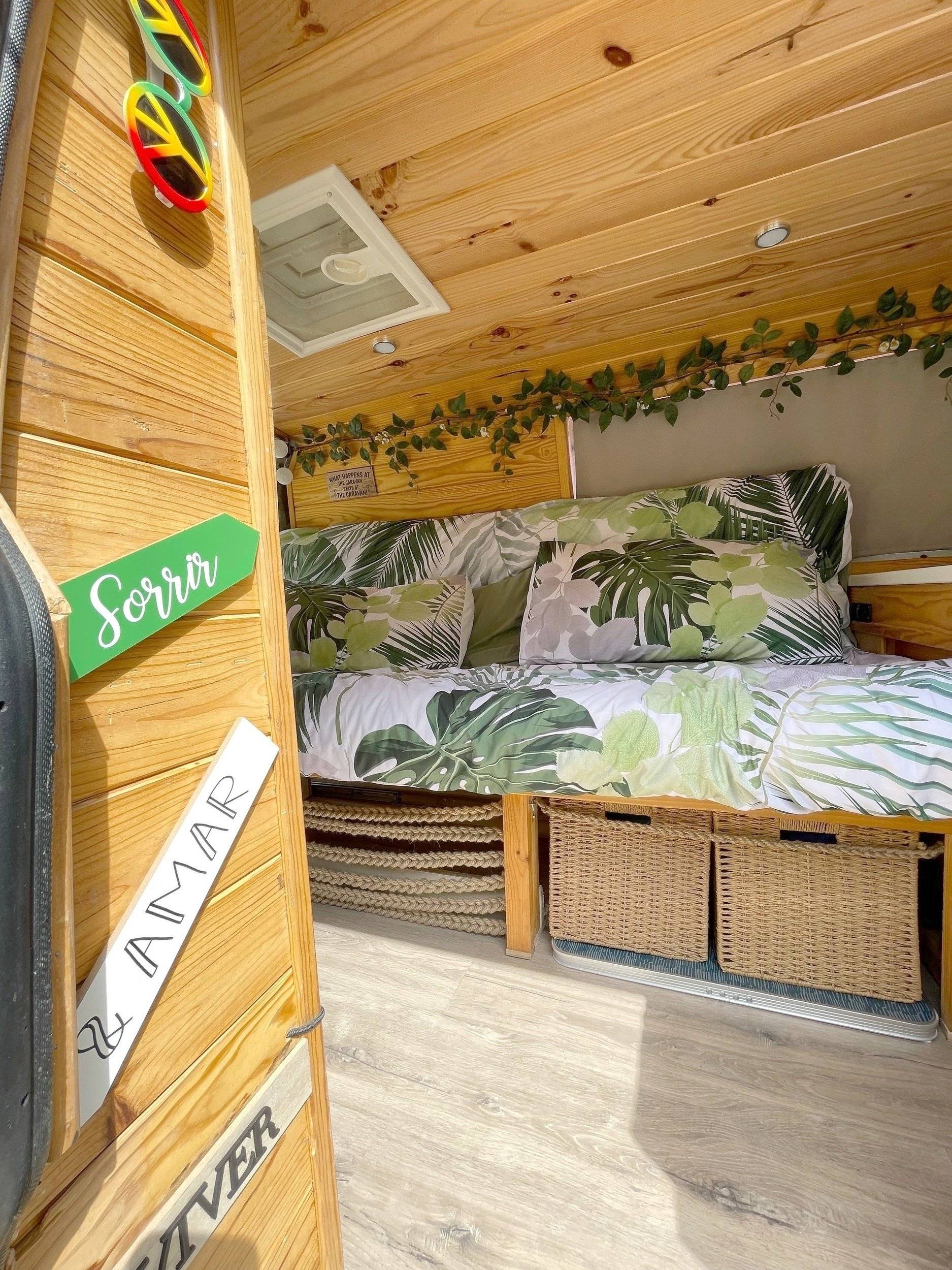 Volkswagen Transporter T4 2.4D