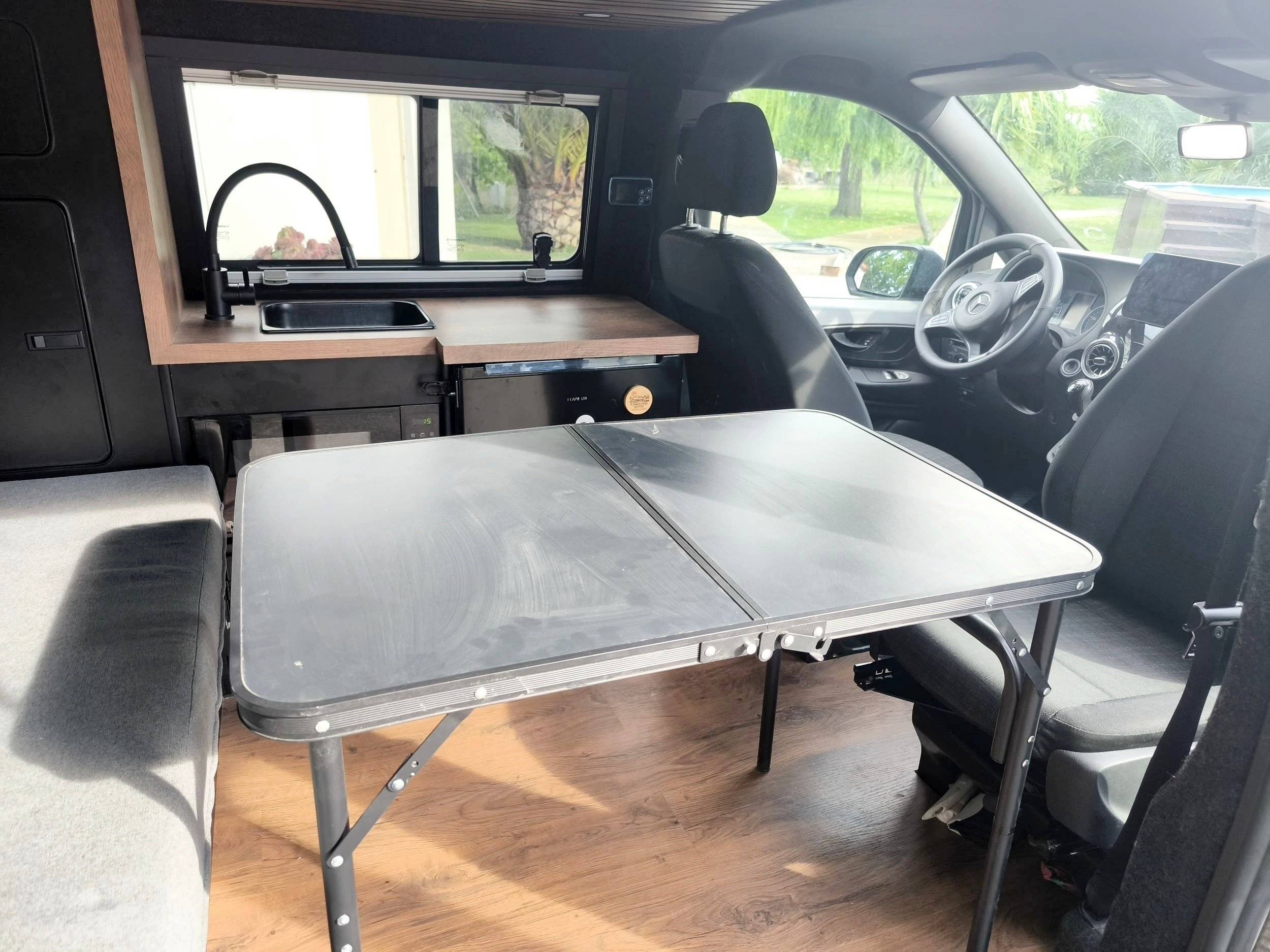 Comedor Mercedes Vito 2,2 l 163 ch - Yescapa