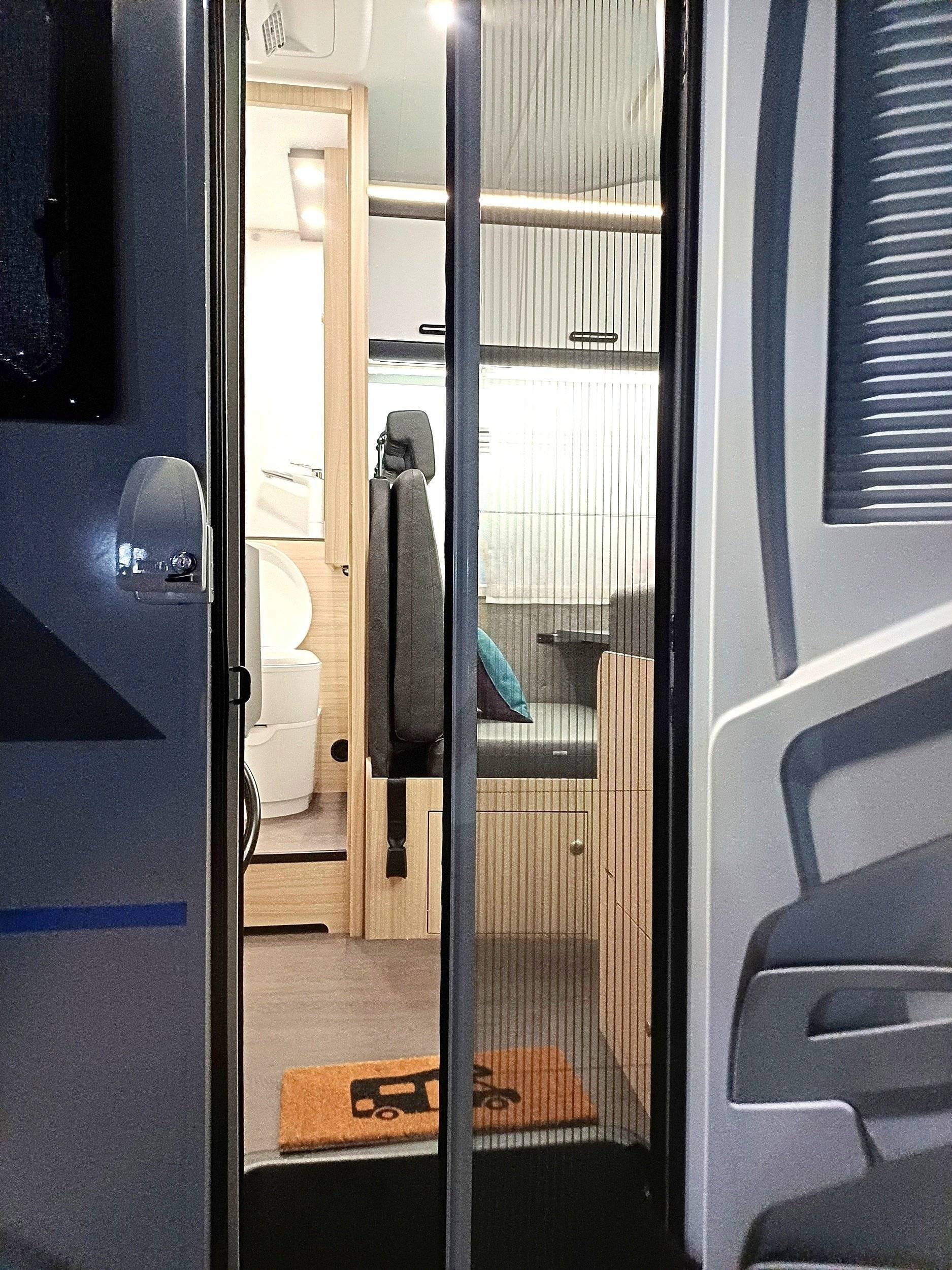 Adria Sun Living A Series A 70 DK