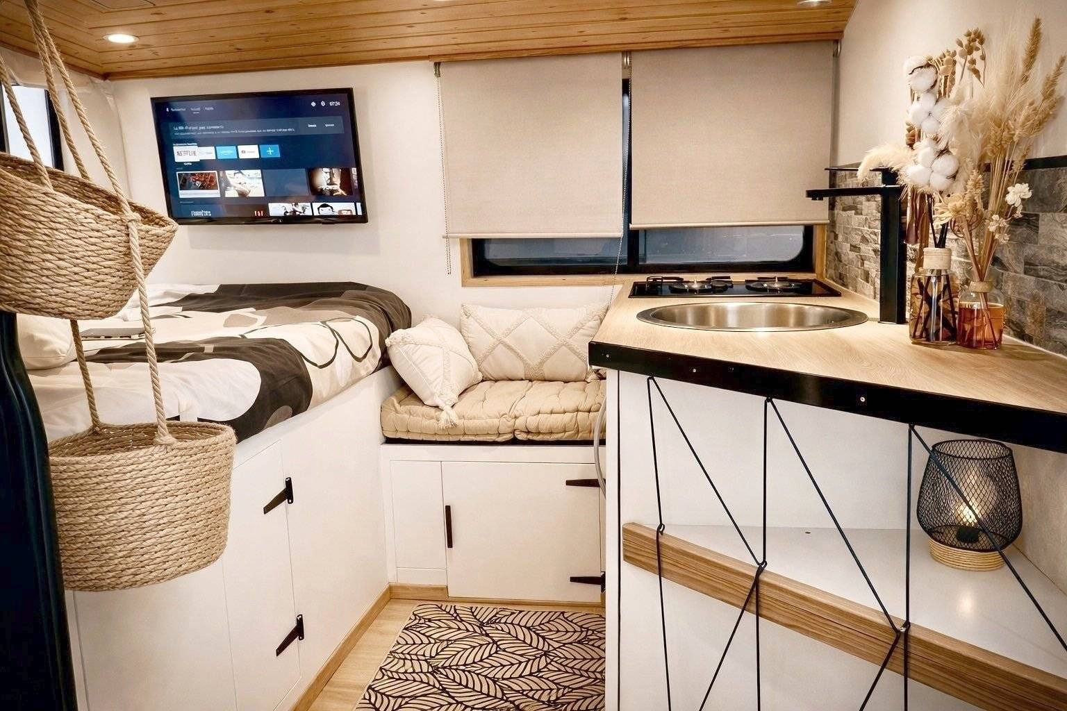 Slaapplaatsen Renault Master 2,5 l dCi 100 ch. - Yescapa