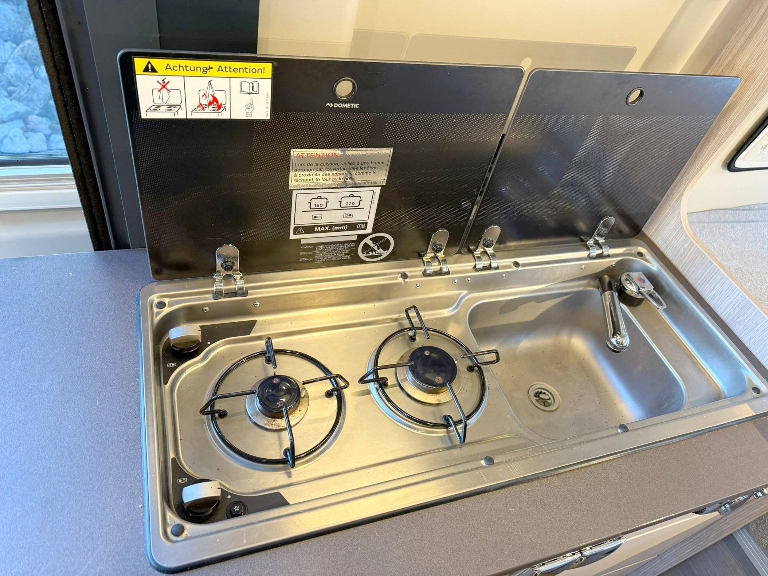 Bürstner CAMPEO C600 BLACK FOREST