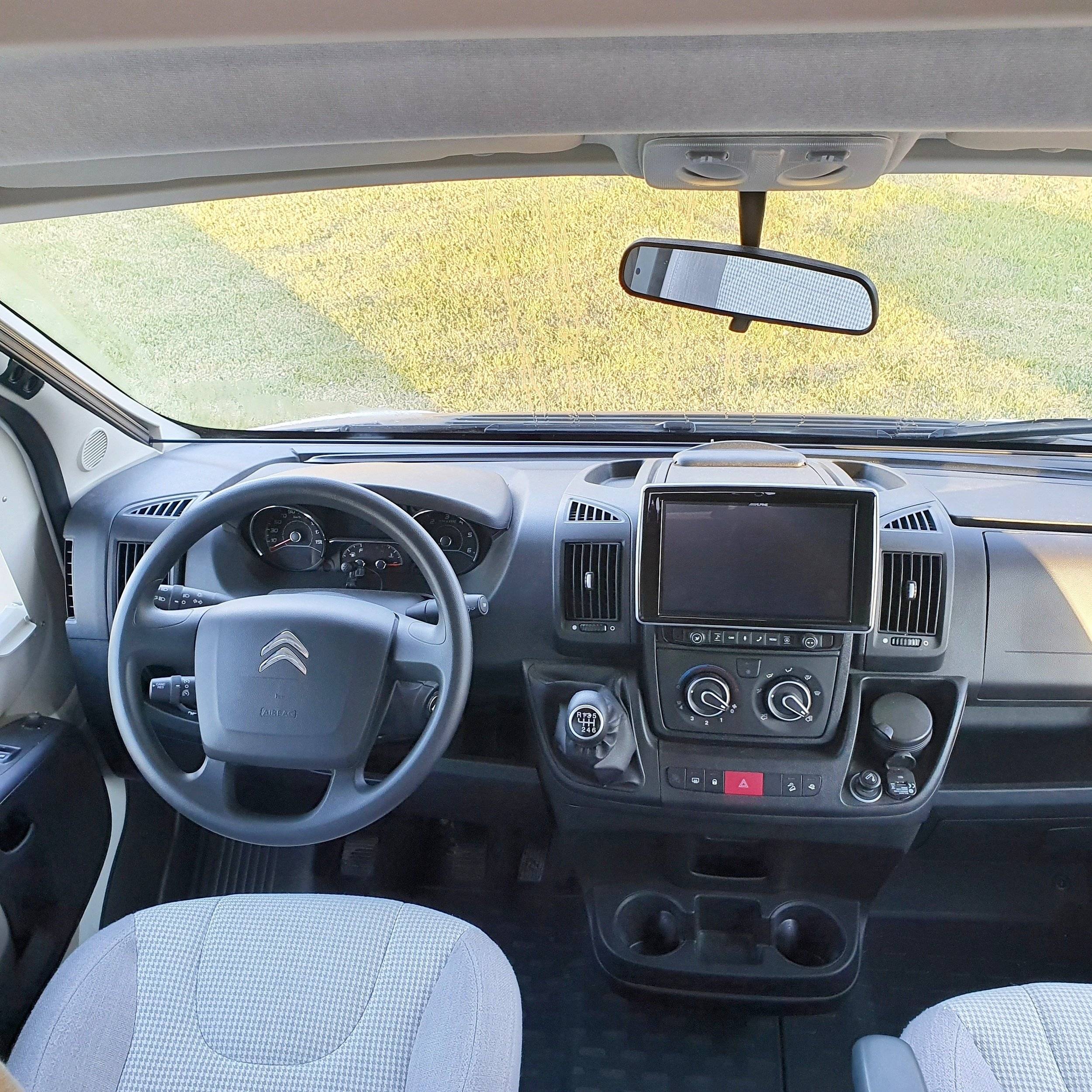 Adria Coral XL Plus A 670 SL