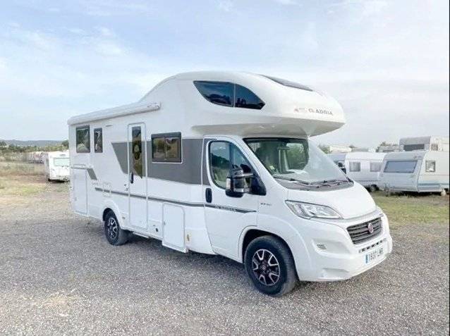 Adria Coral XL 600 DP