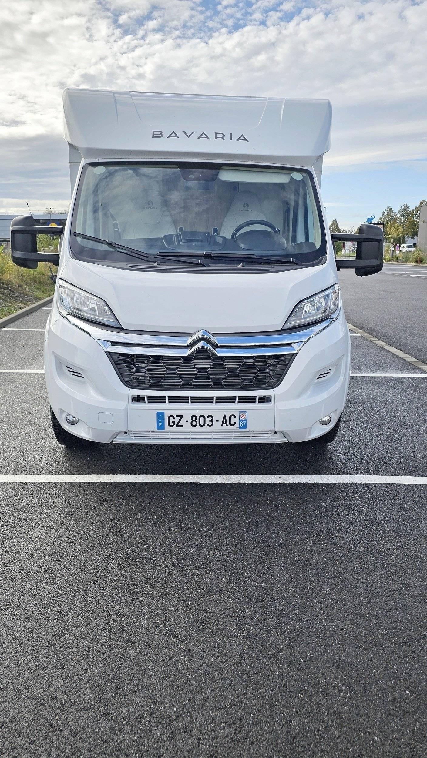 Bavaria BAVARIA T696U