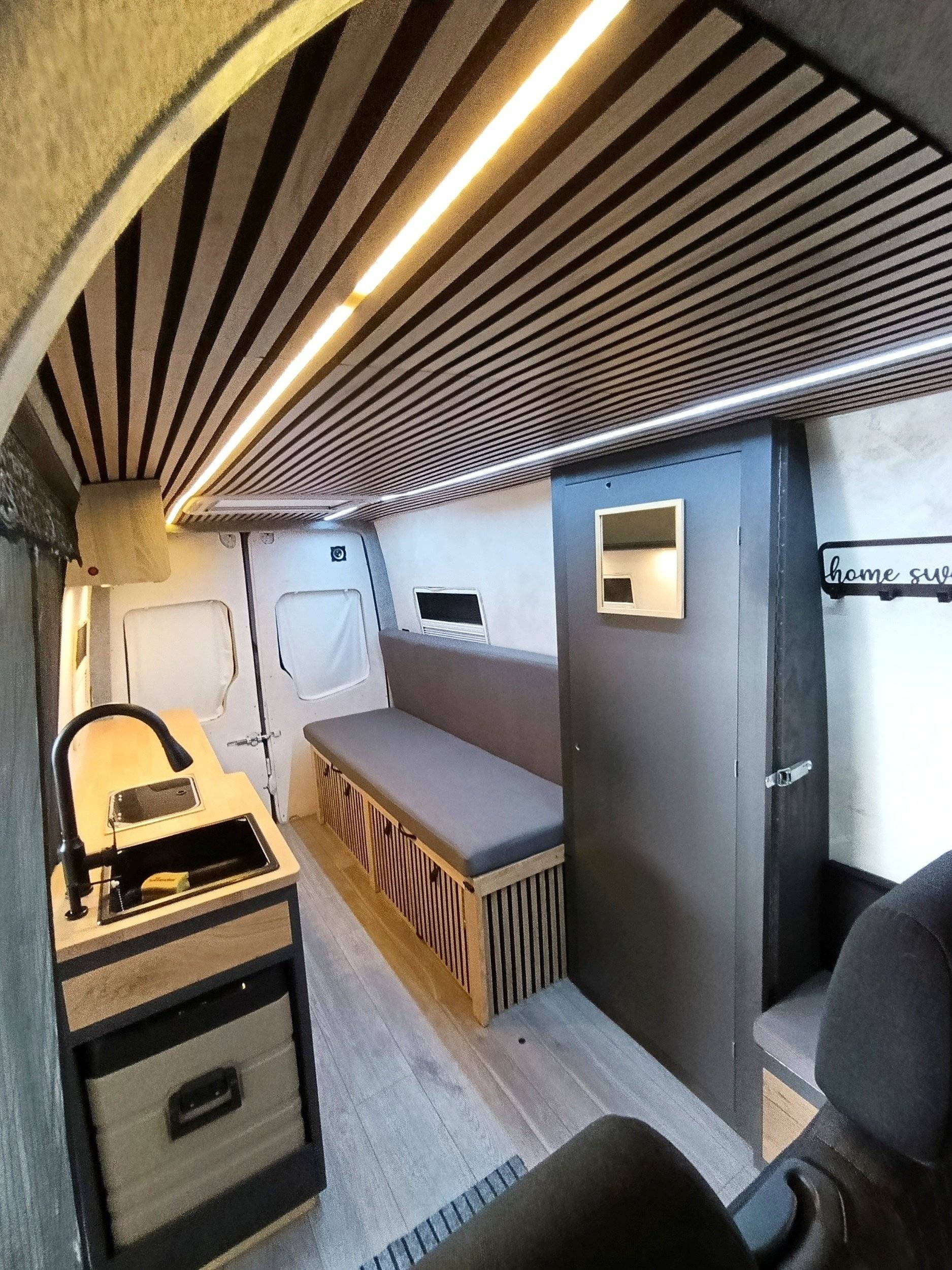 Mercedes Benz  Mercedes Sprinter