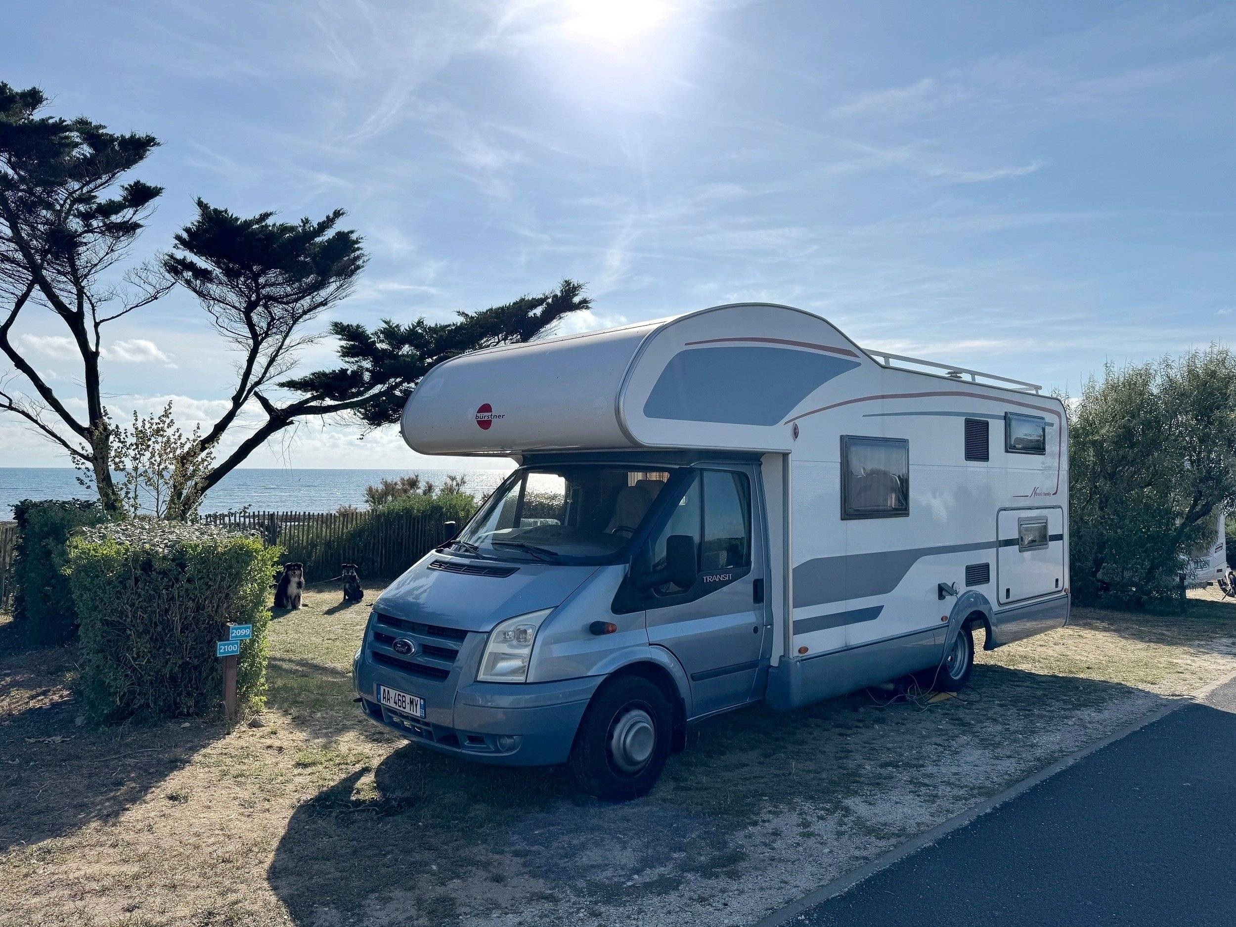 Bürstner Transit 2,2 l 140 ch