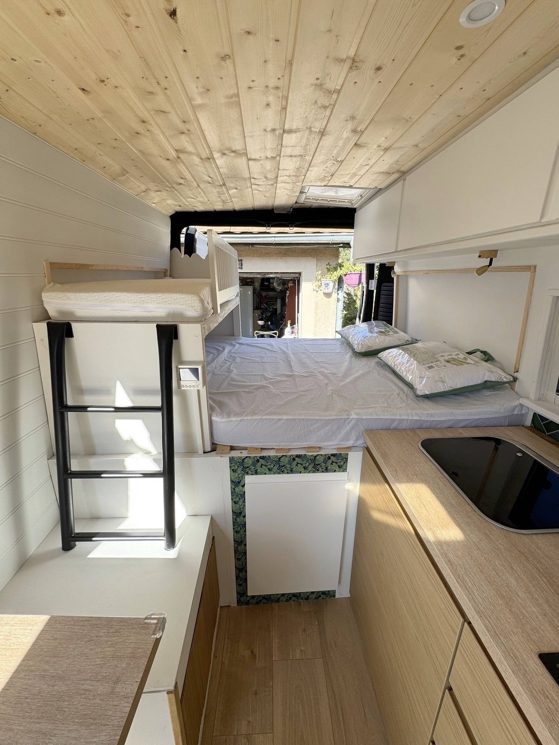 Alpes Camping-Car Citroen/Jumper 2L HDI 180 ch