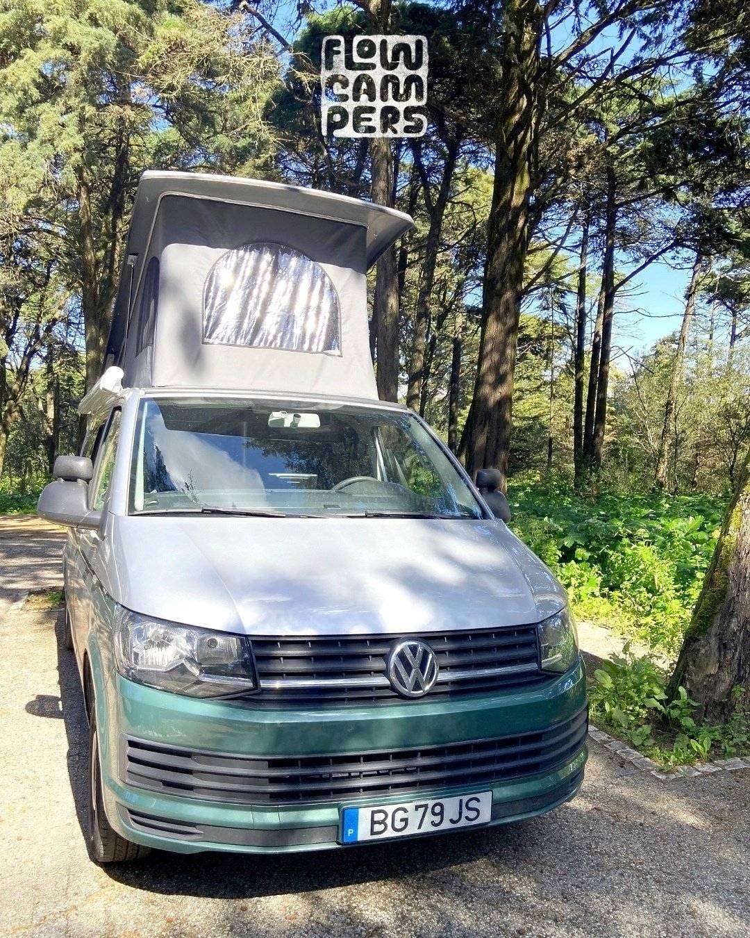 Vista del vehicle angle davanter Volkswagen - Yescapa