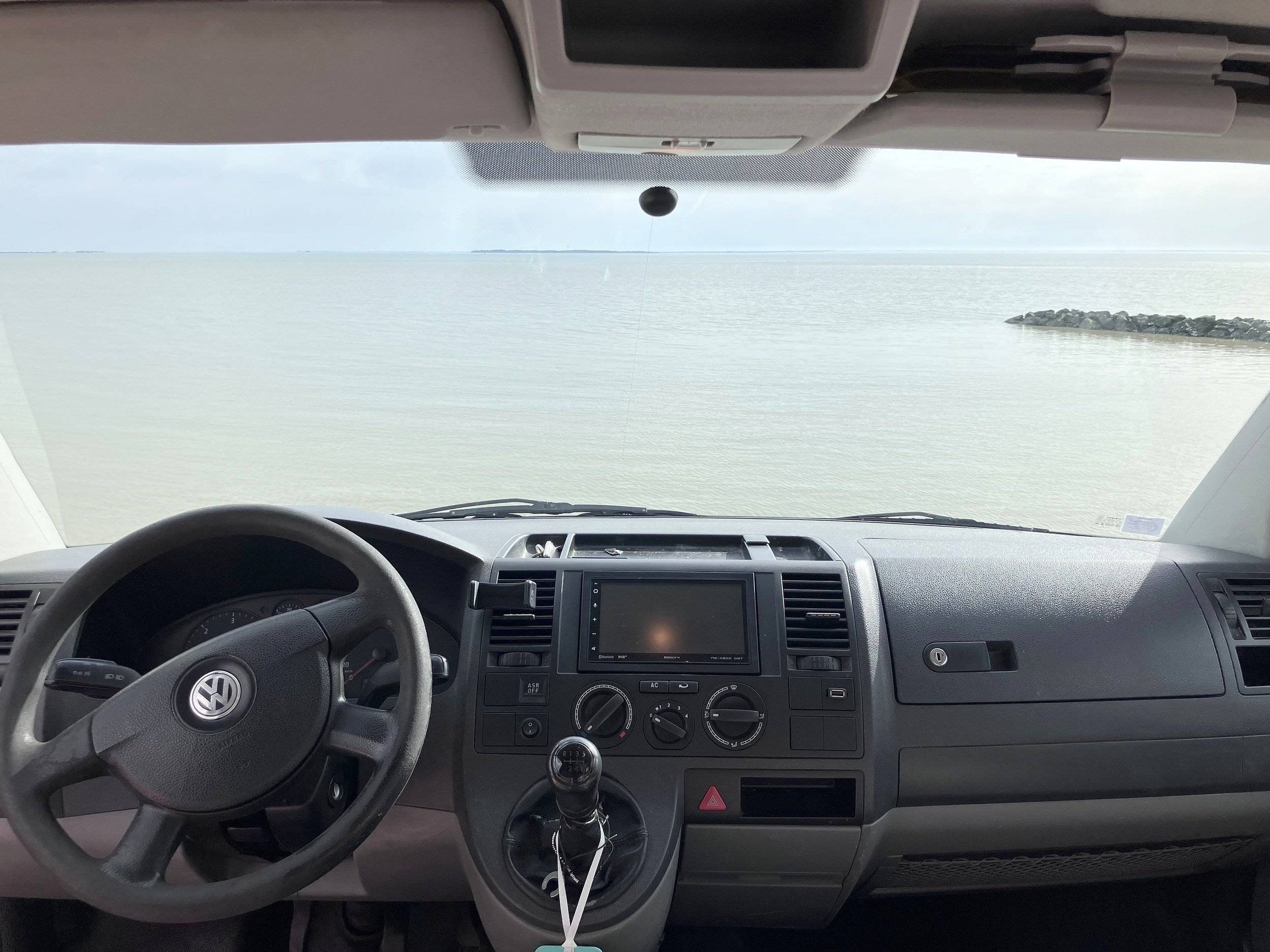 Volkswagen T5 2,5 l 130 ch