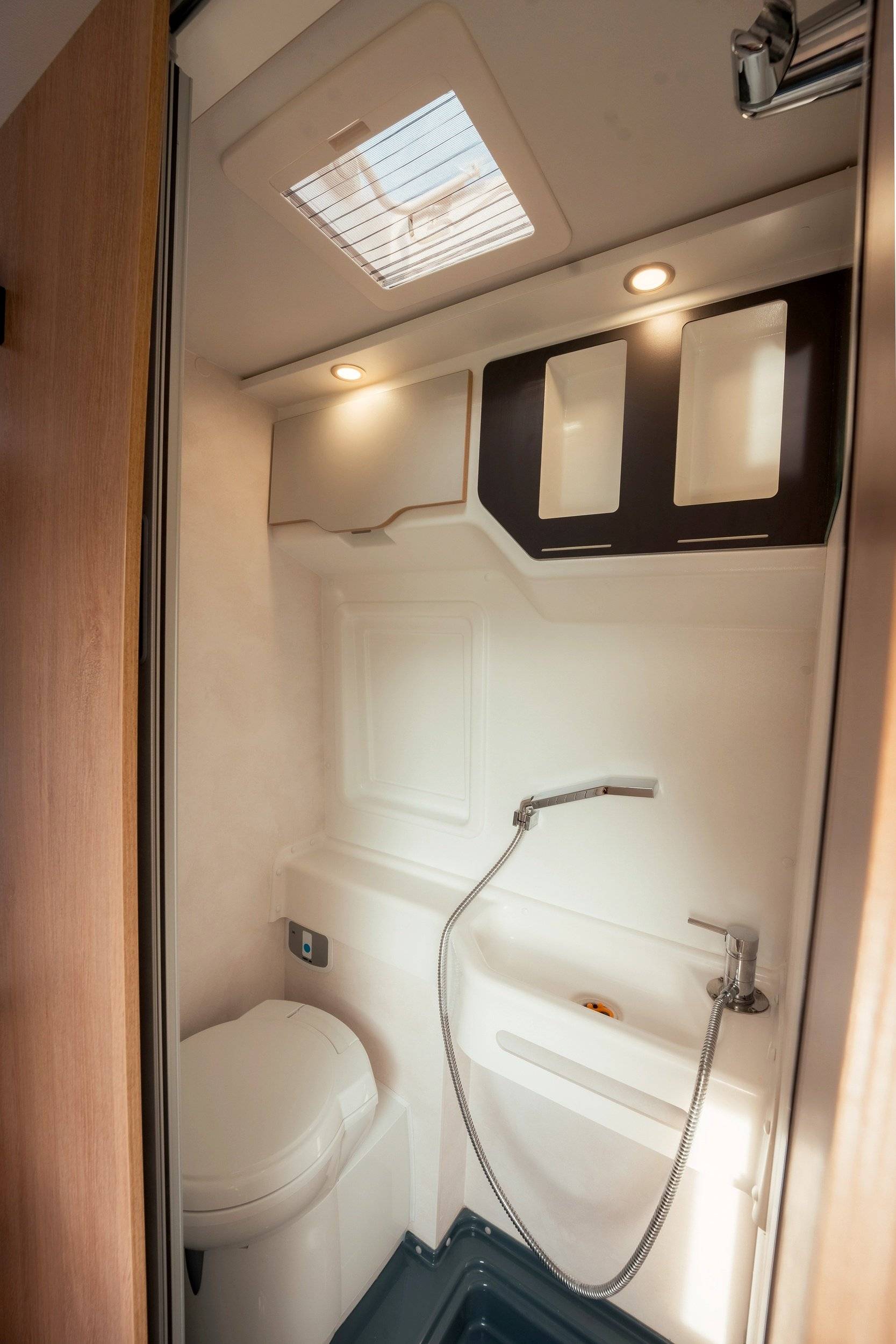 Eu Active Standard 2 Auto Base Eu Active Standard 2 Auto Base