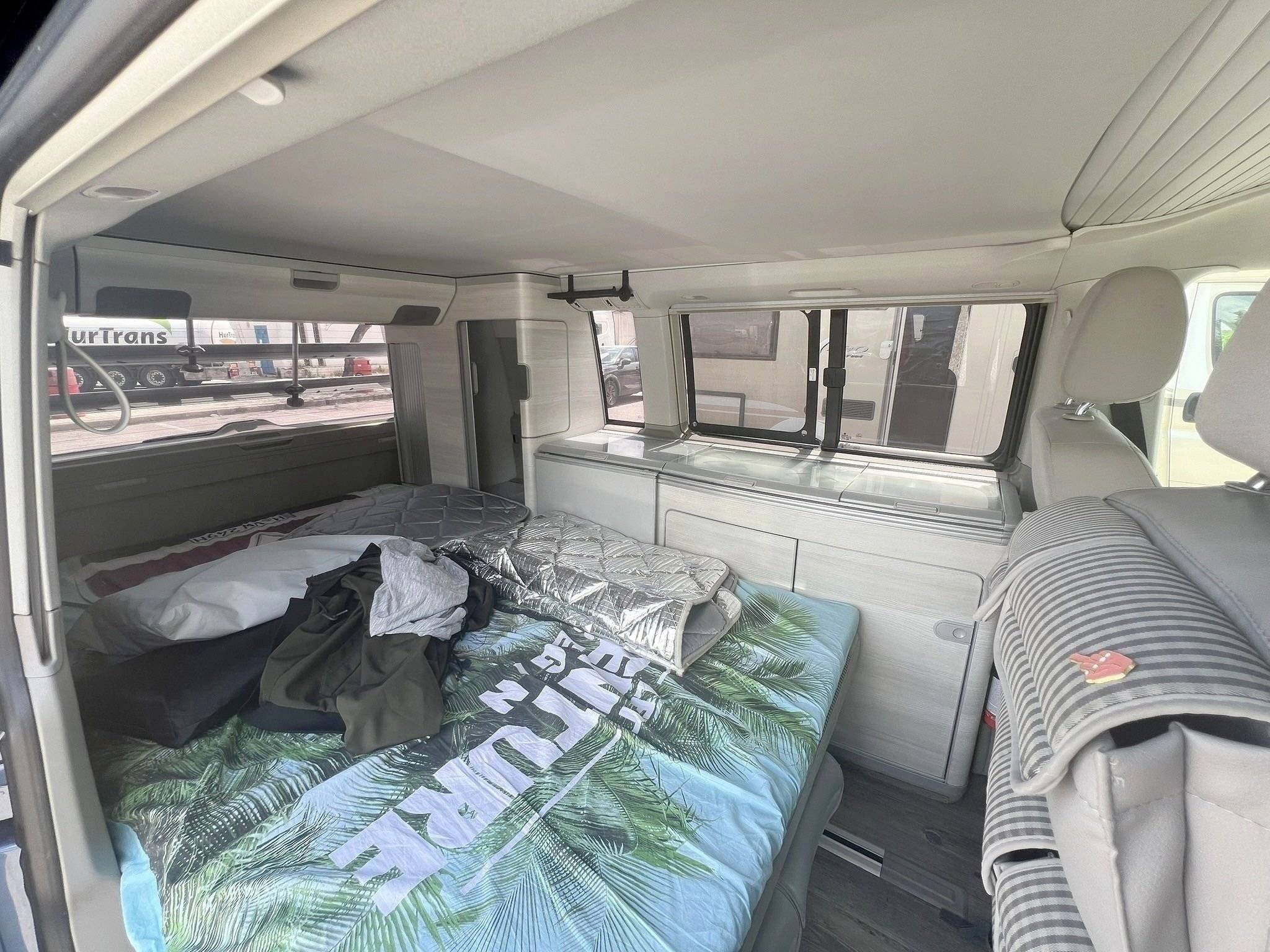 Letti Volkswagen T6 California Coast - Yescapa