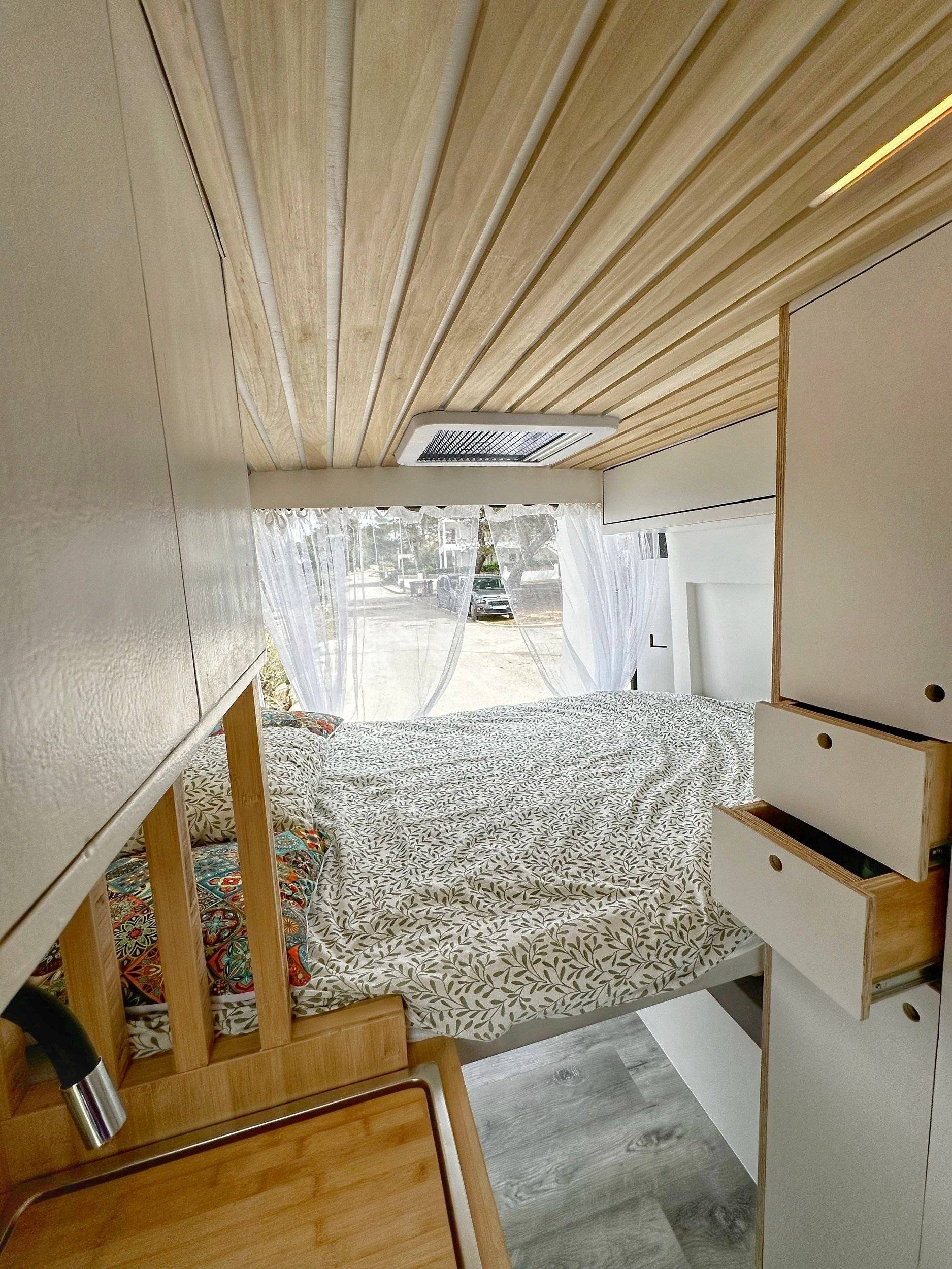 Peugeot Boxer 2,2 l 120 ch.