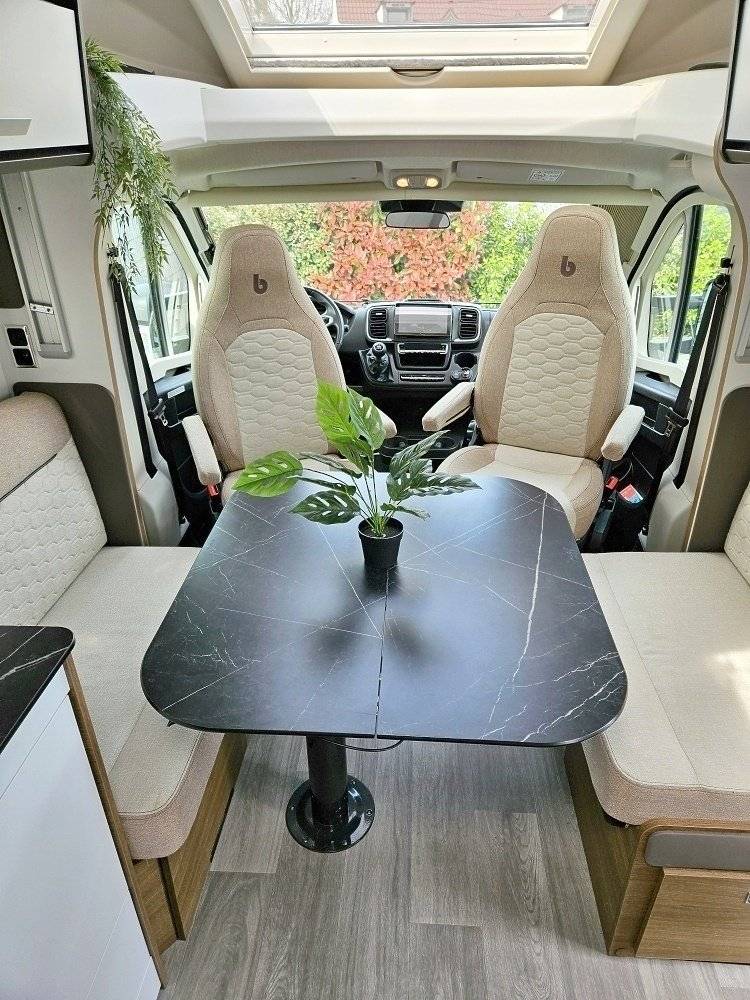 Área de jantar Fiat FIAT DUCATO - Yescapa
