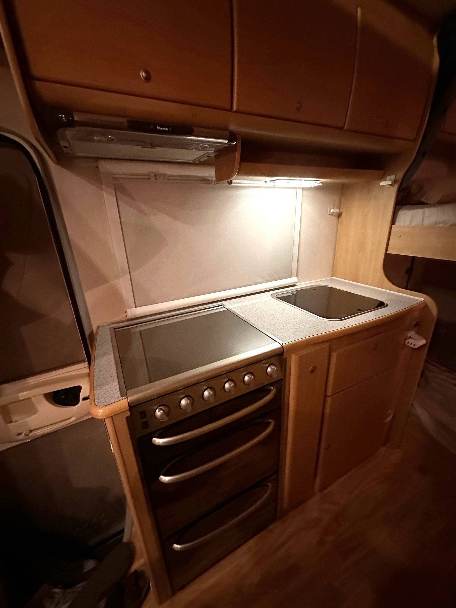 Mclouis McLouis Tandy