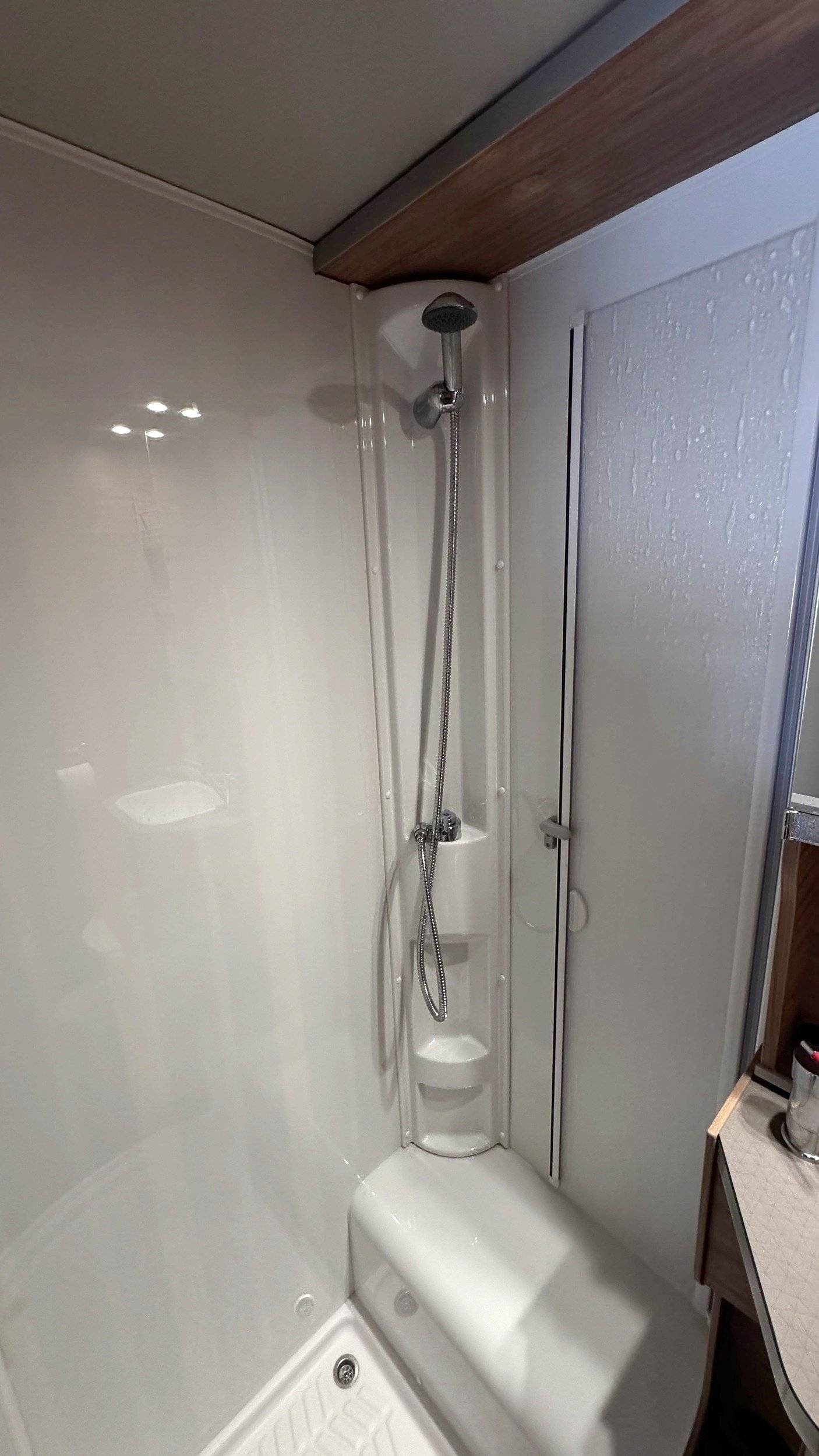 Weinsberg Carasuite 650 MEG