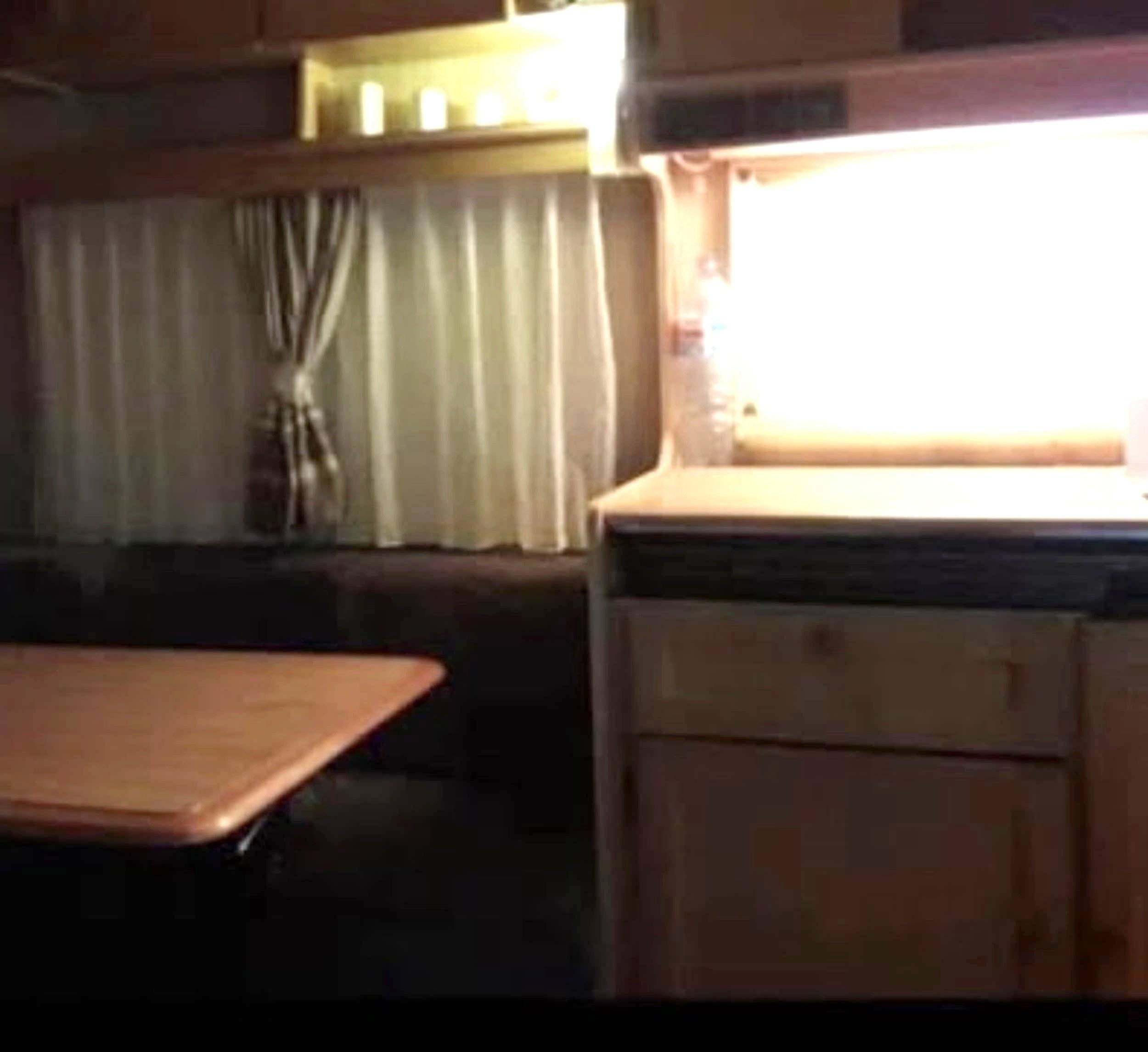 Dining Area  - Yescapa