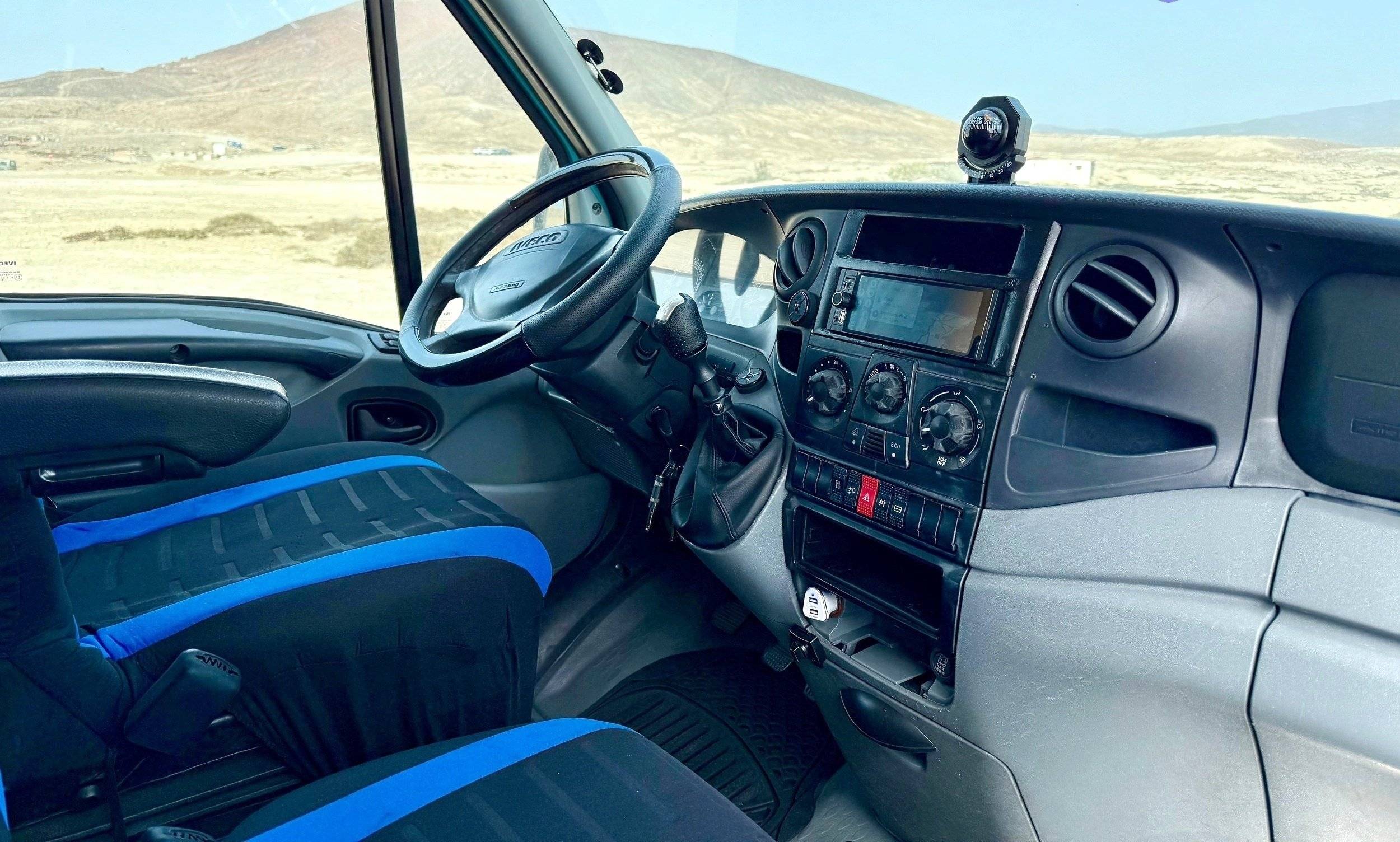 Custo Van Bahía Van – Camper Gran Volumen