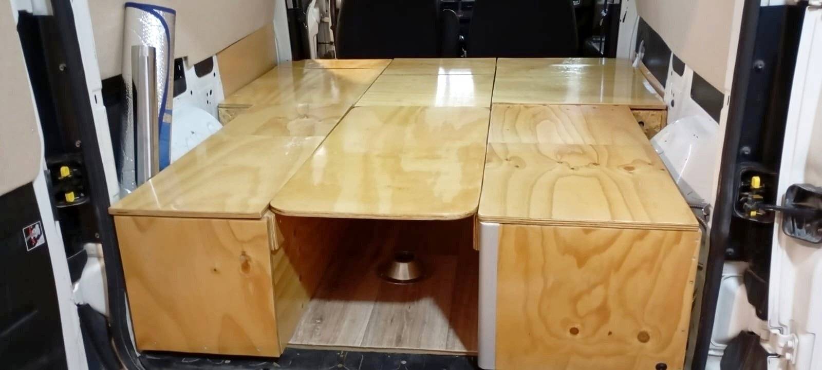 Menjador Opel Combo - Yescapa