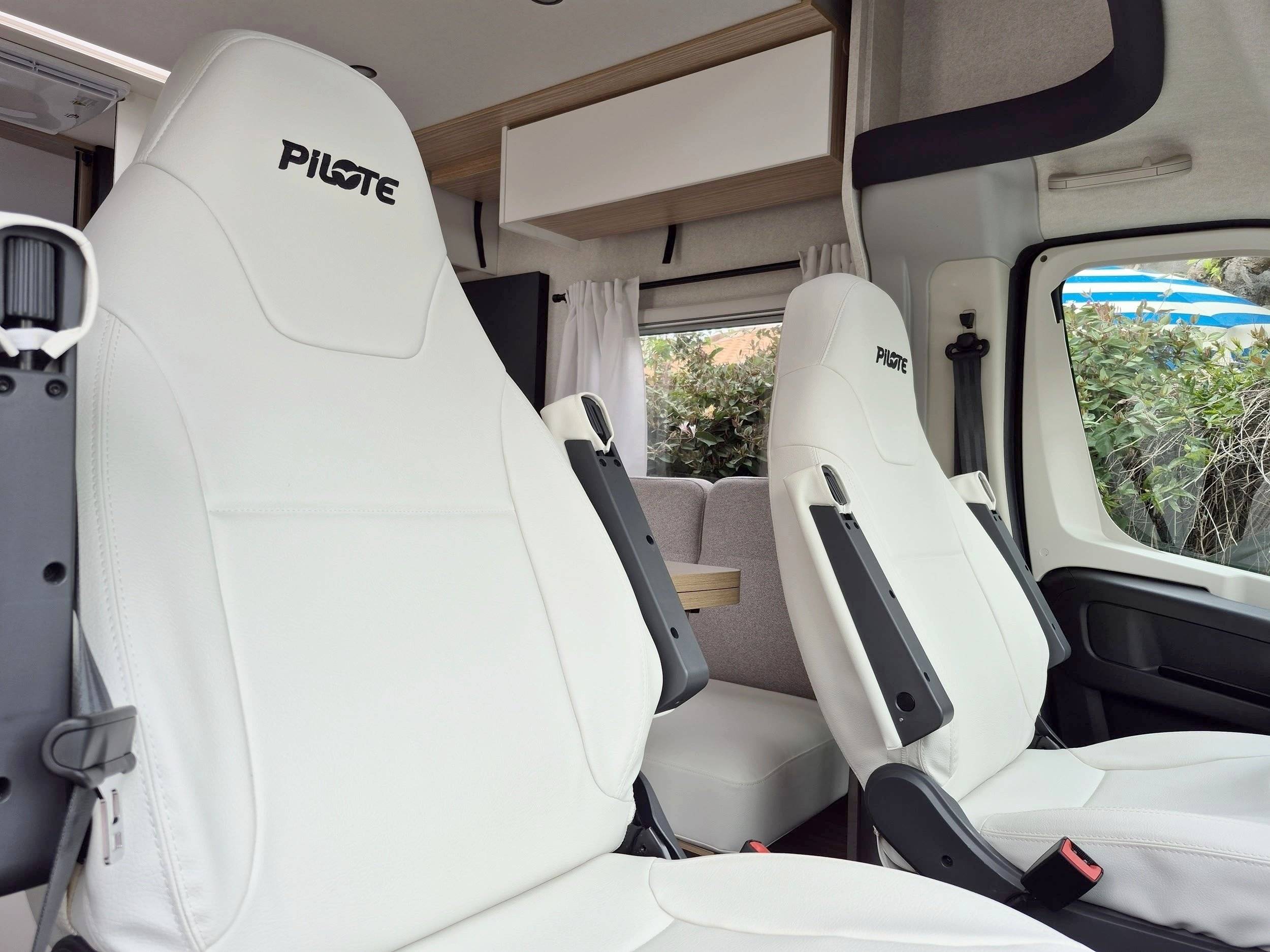 Pilote P740 C Essentiel