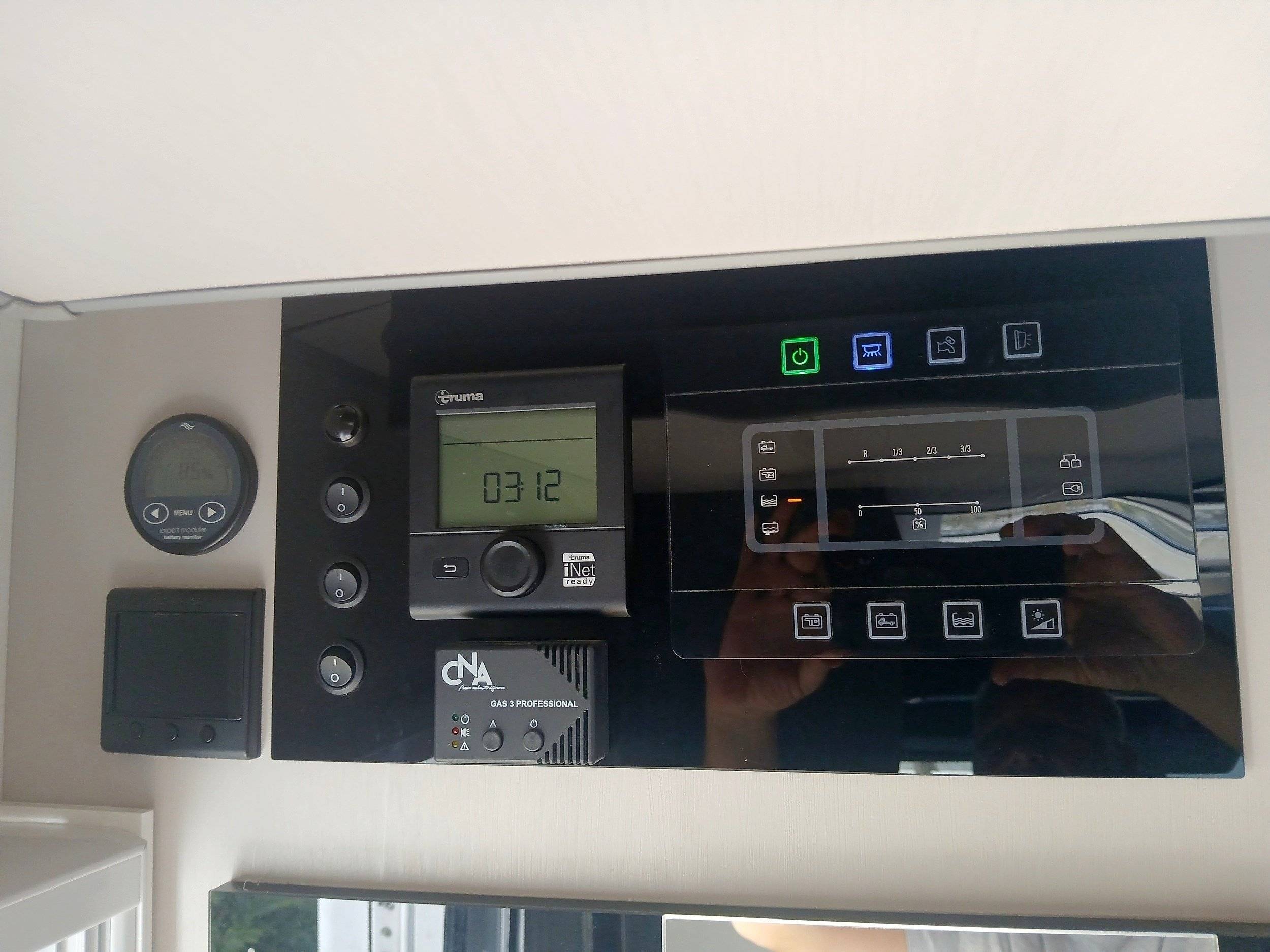 Challenger 328 Graphite Premium