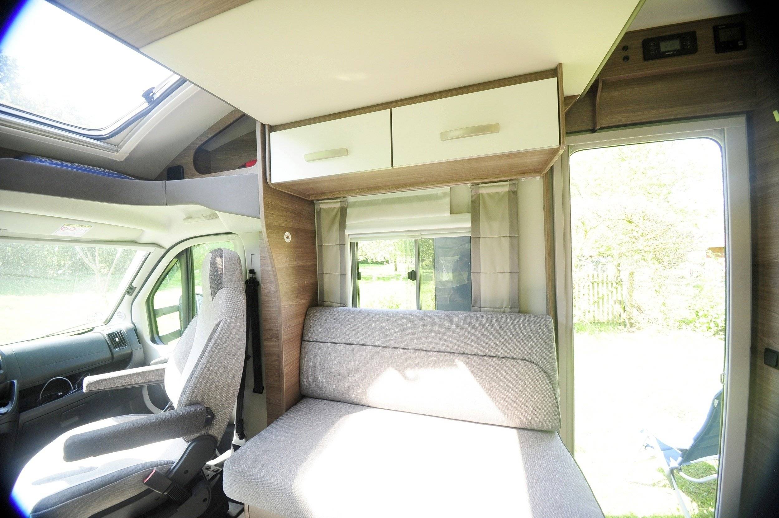 Knaus Live Wave 700Meg