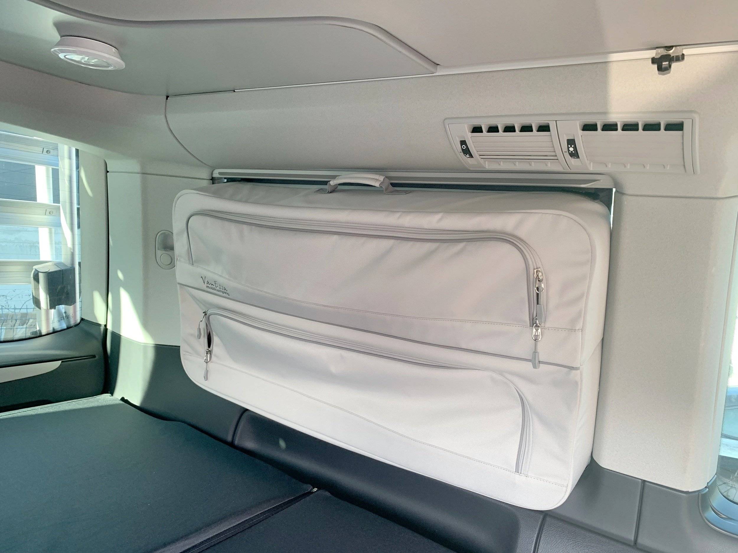 Volkswagen California Beach Edition 140 CV