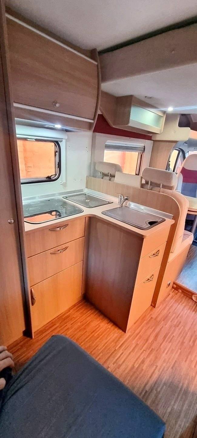 Kitchenette  - Yescapa